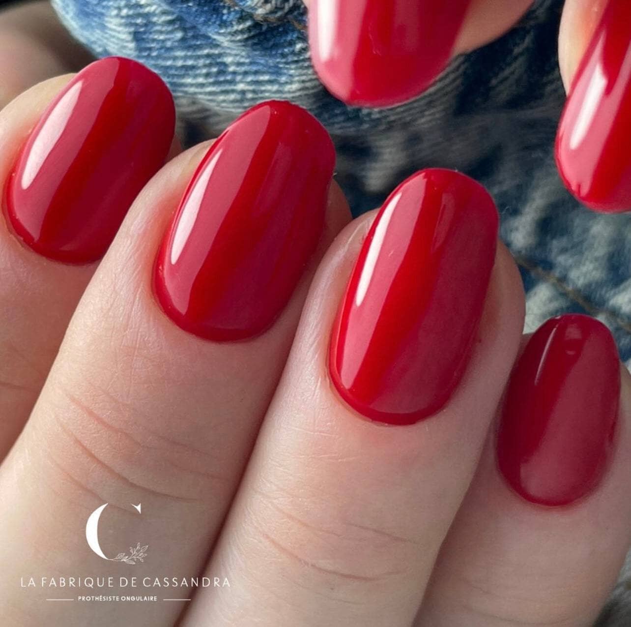 F.O.X Spectrum 039 Nail Polish - 14ml Bottle - Long Lasting Gel Polish for Professional & At-Home Manicures - Perfect for Nail Salons, DIY Nail Art & Special Occasions