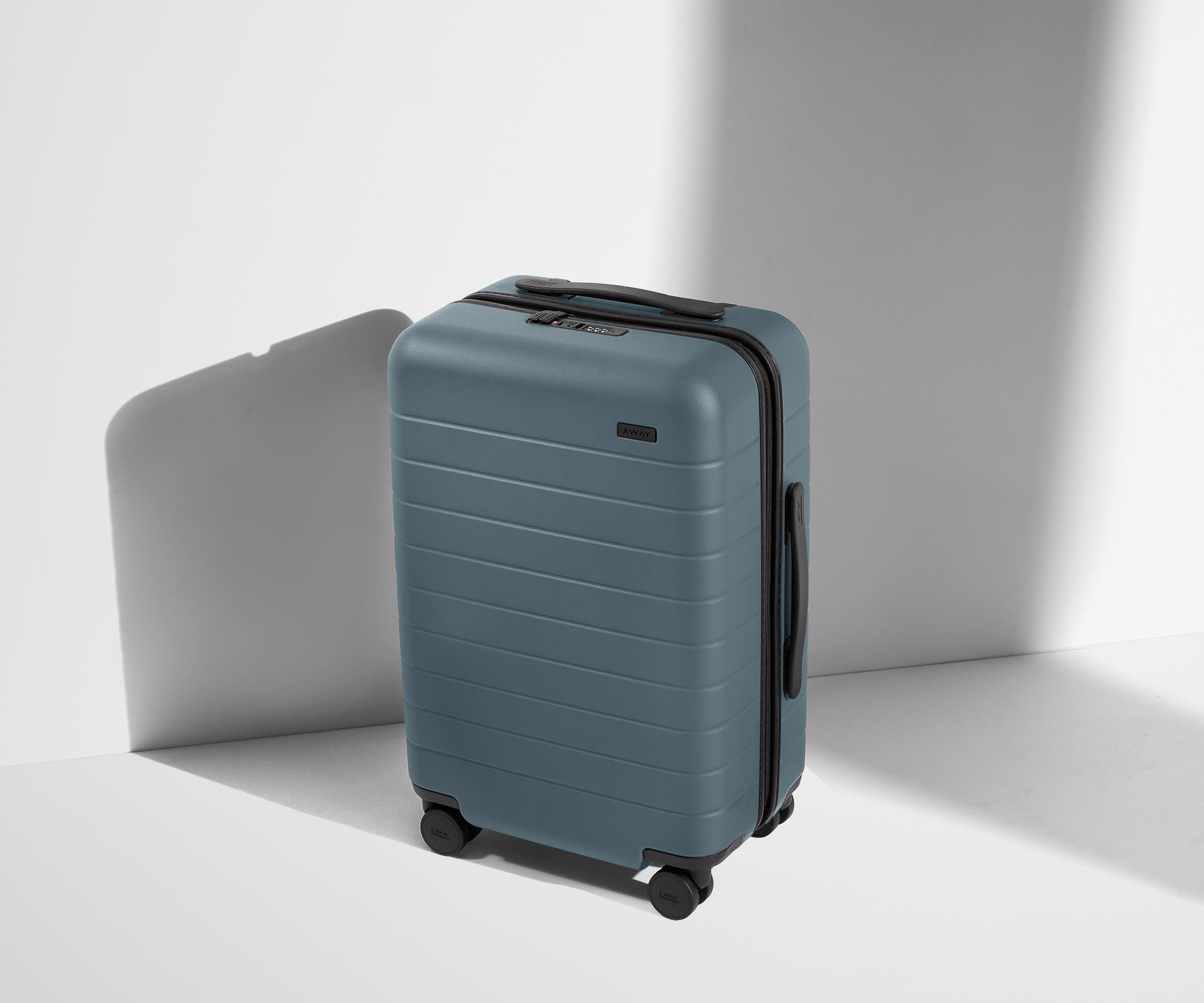 Stylish Coast Blue Carry On Luggage - Perfect for Air Travel & Weekend Getaways