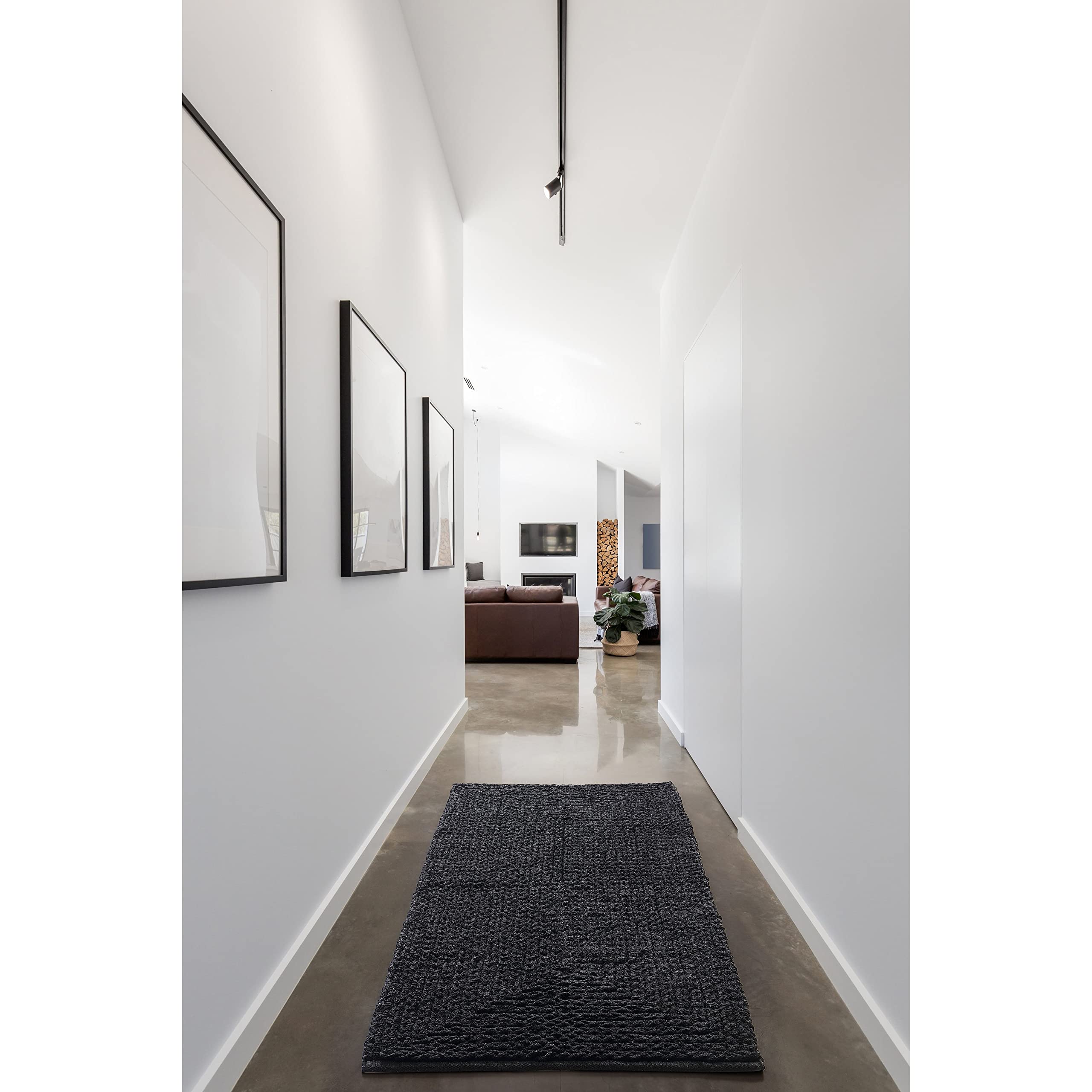 VCNY Home Soft Supportive Non-Slip Runner Rug - Modern Black Barron Design 24
