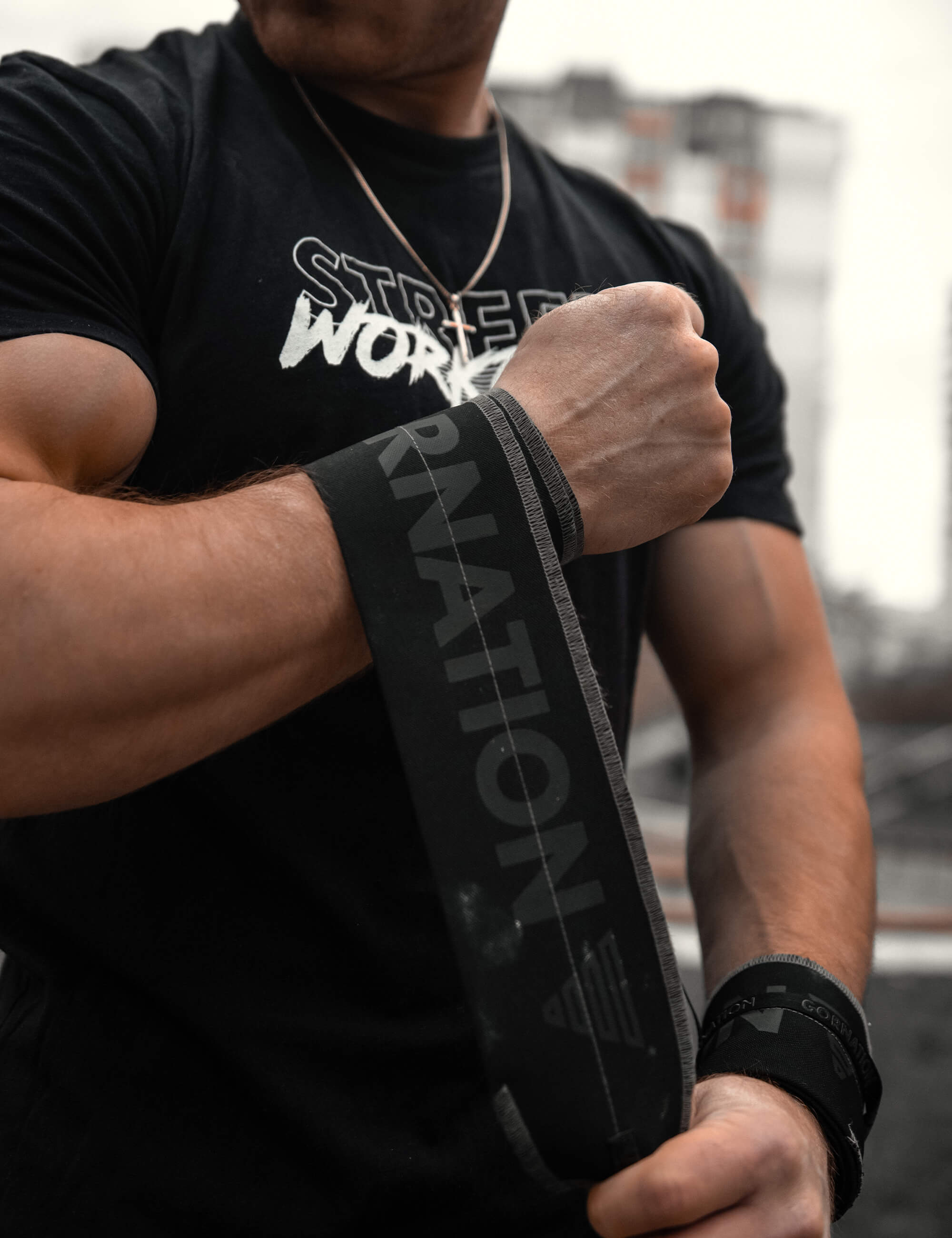 Premium Performance Wrist Wraps for Weightlifting & CrossFit - Support & Stability for Heavy Lifting - Ideal for Gym, Powerlifting & Strength Training