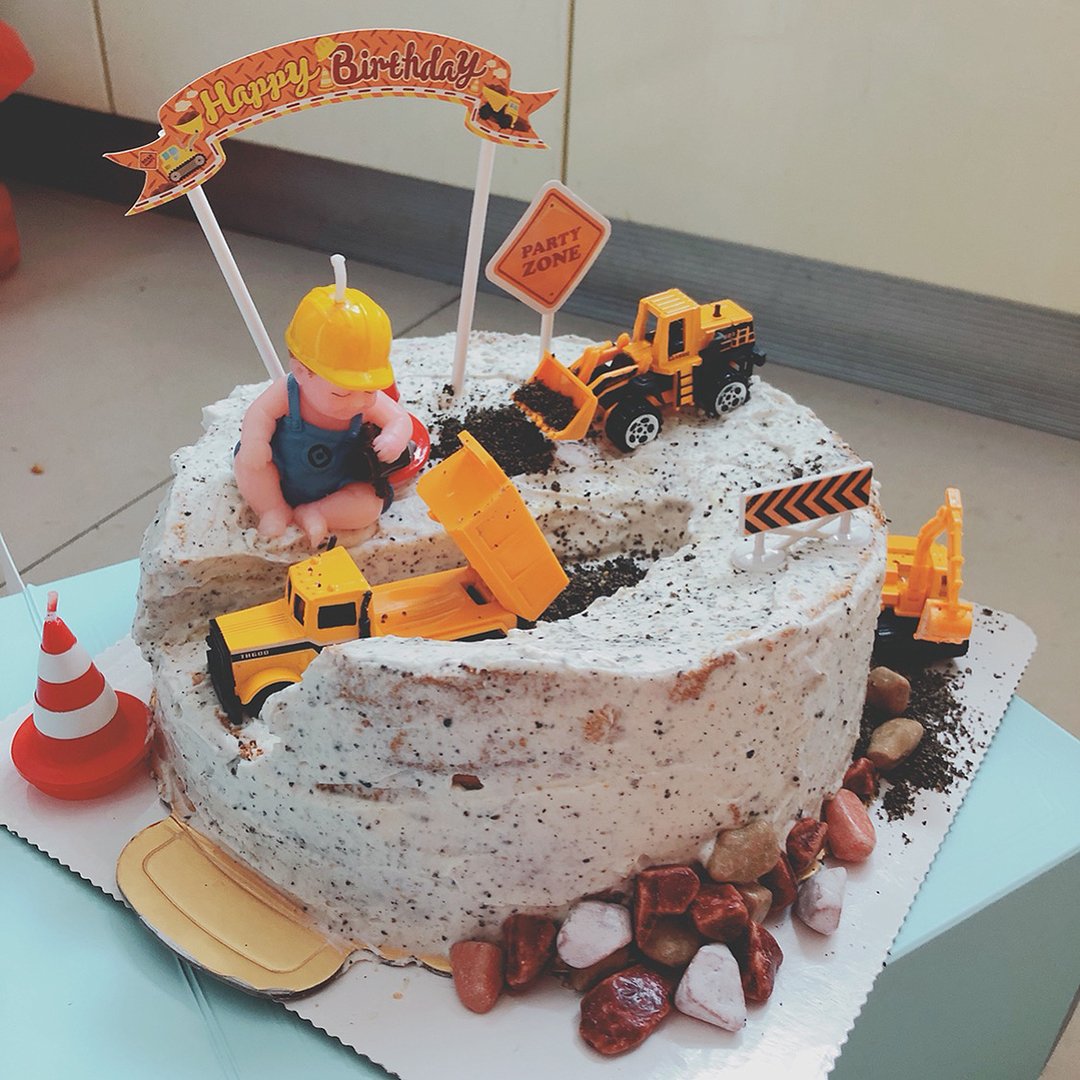 Kids Birthday Party Candles - Fun Engineering Themed Birthday Cake Candles for Children's Celebrations | Perfect for Birthday Cakes, Cupcakes & DIY Party Decorations