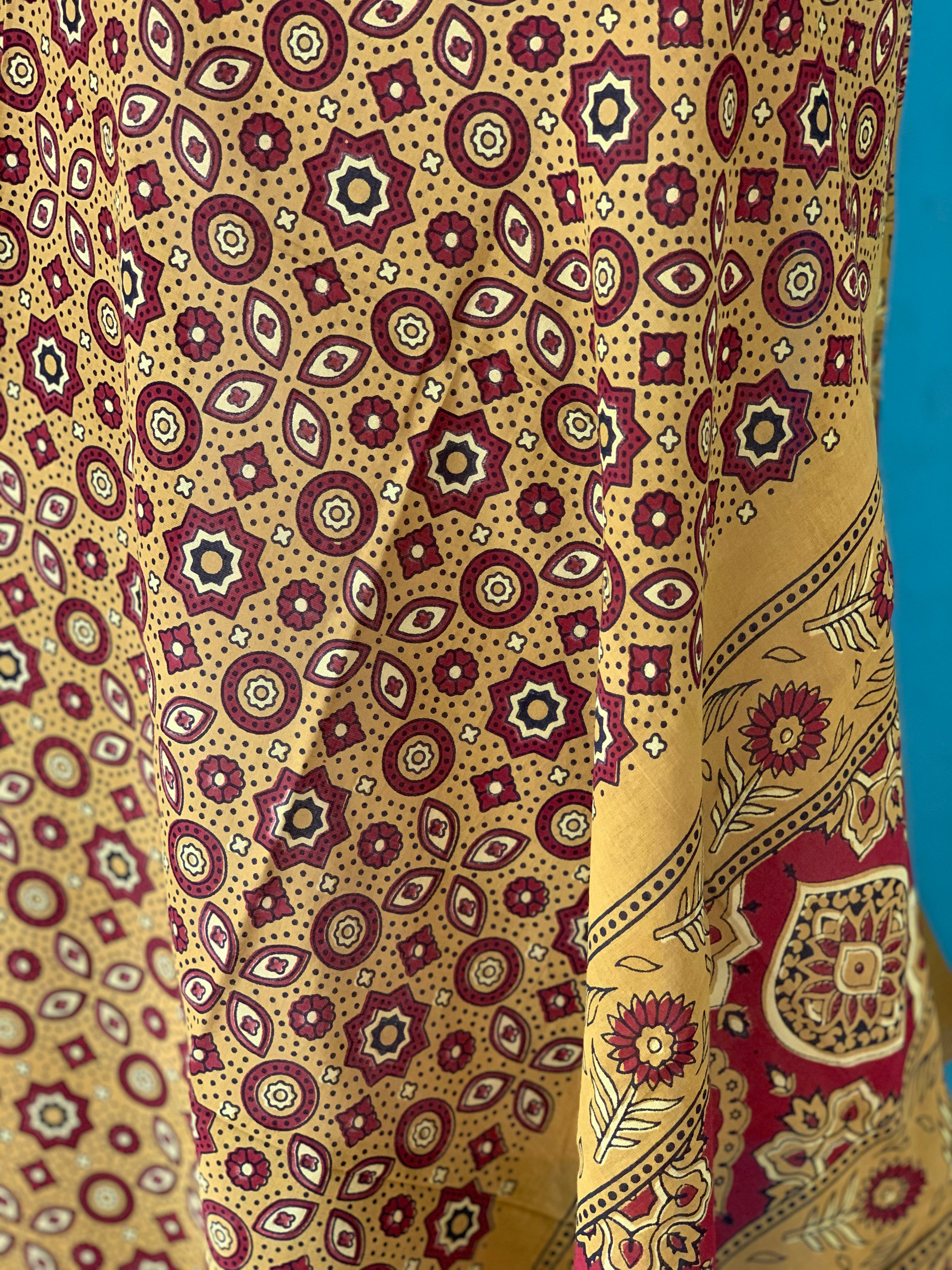 Stylish Cotton Sarong Pareo - Soft Beach Wrap & Shawl for Women | Perfect for Summer, Vacations & Poolside Lounging