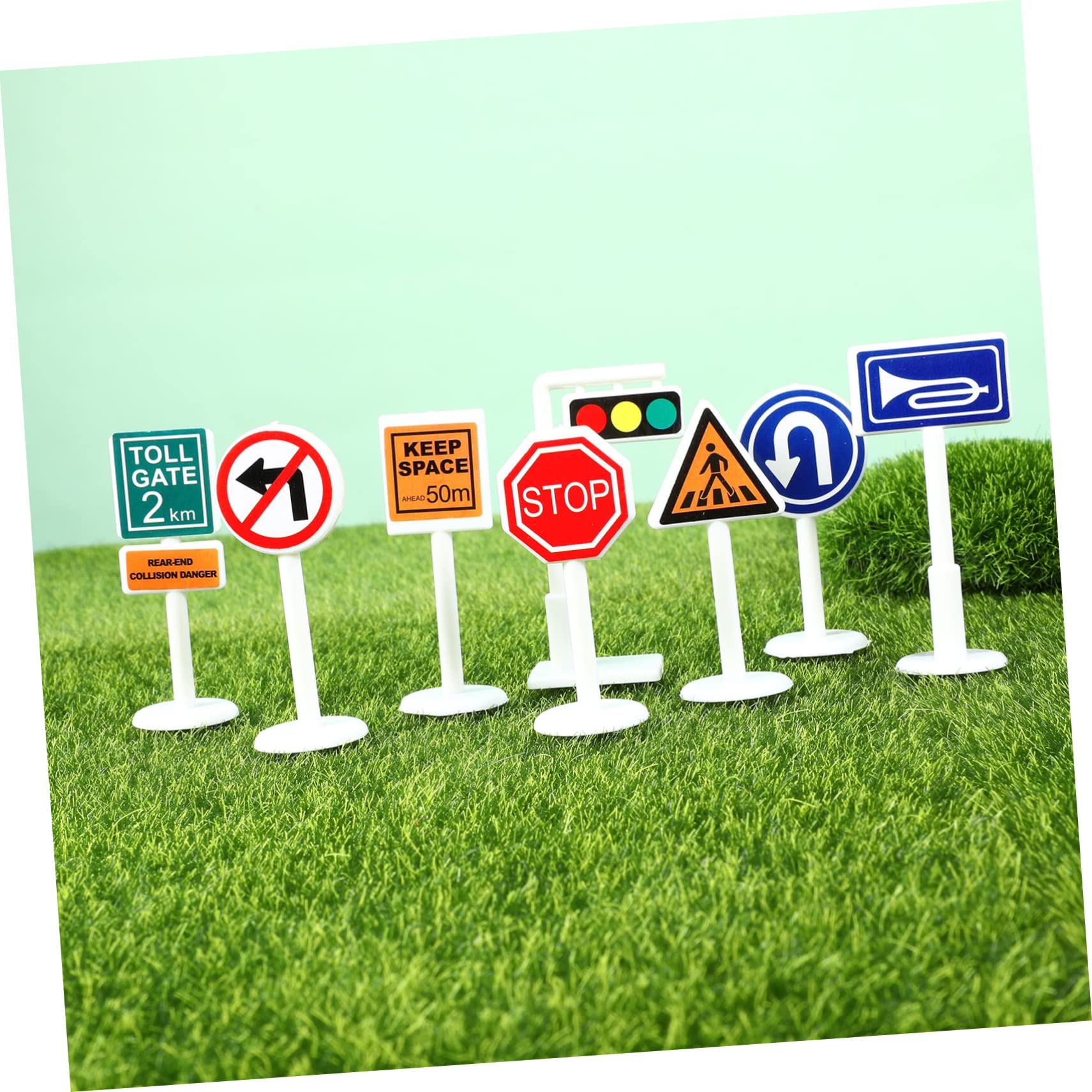 Toyvian 4-Piece Mini Road Construction Barricade Signs - Plastic Traffic Cones & Barriers for Toy Cars, Vehicles & Bus Playsets - Perfect for Kids' Construction Play Scenes & Toy City Decorations