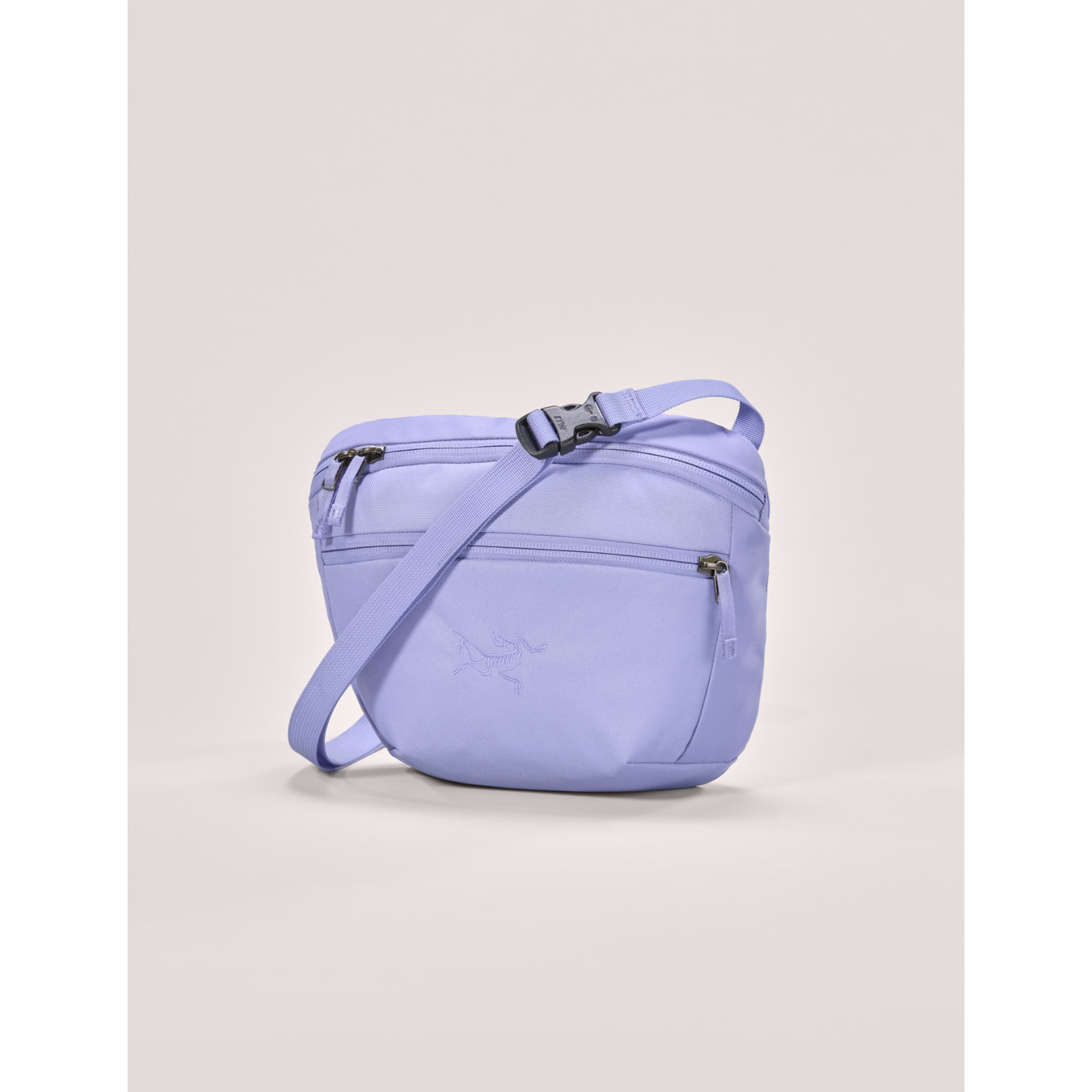 Arc'teryx Mantis 2 Waist Pack - Lightweight Durable Fanny Pack for Hiking, Travel & Everyday Use - Water-Resistant Outdoor Gear for Men & Women