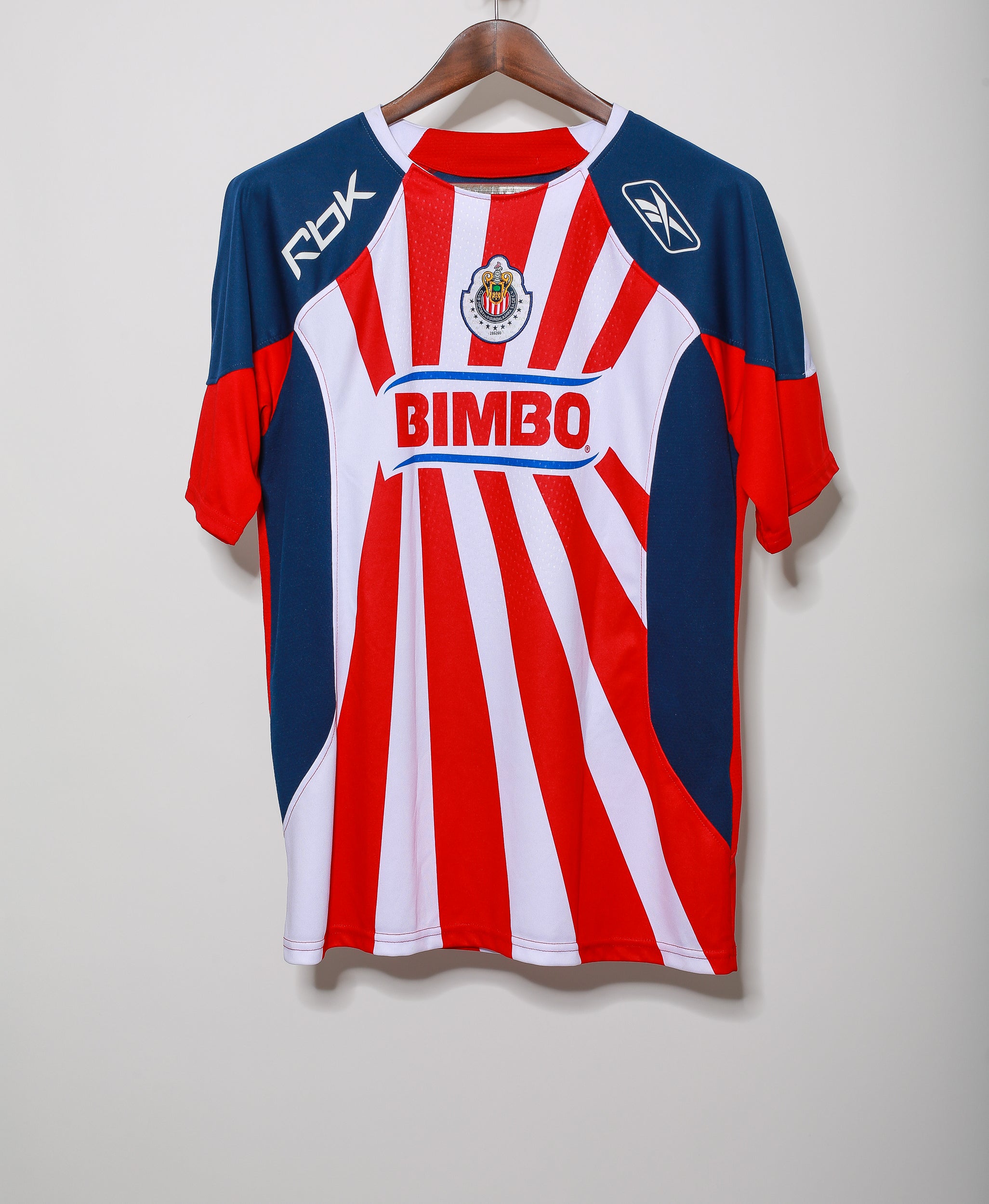 Authentic 2008-2009 Chivas Guadalajara Home Jersey (Size M) - Perfect for Soccer Fans, Collectors & Match Day Wear
