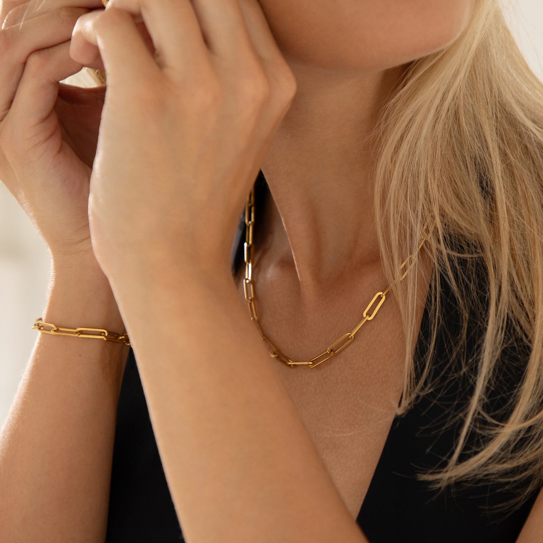 Eternal Gold Necklace & Bracelet Set for Women - Elegant Jewelry Gift for Anniversary, Birthday & Special Occasions