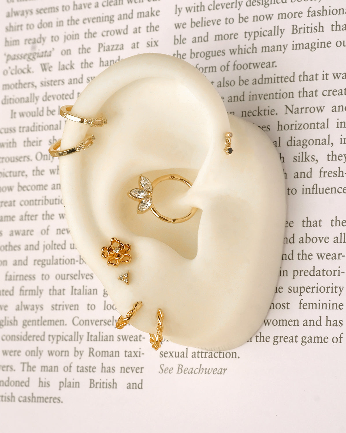 Merida Small Curled Hoop Earrings - Dainty Gold Hoops for Women, Minimalist Everyday Jewelry - Perfect for Work, Date Night & Gifting