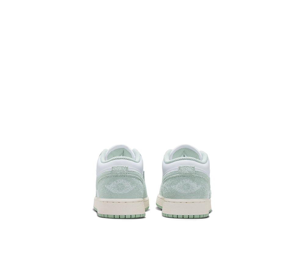 AIR JORDAN 1 LOW SE (GS) Basketball Shoes for Girls - Lightweight Sneakers for Running, Training & Casual Wear - Perfect for School, Sports & Everyday Fashion