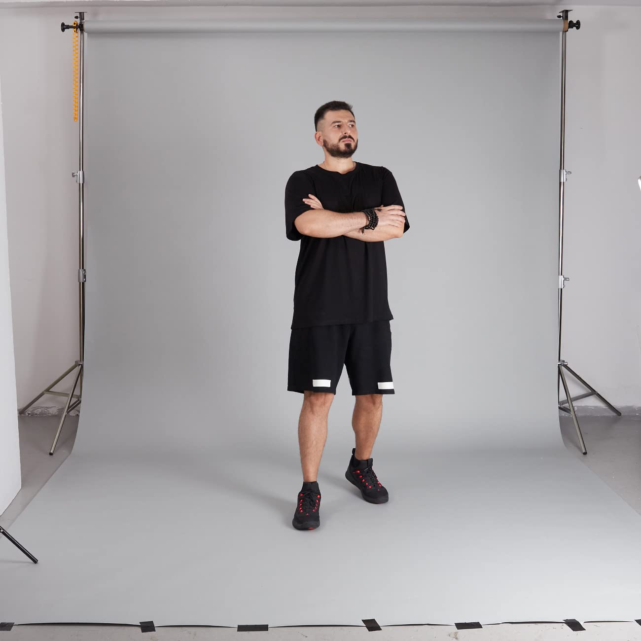 Yizhily Seamless Photography Backdrop Paper Roll - 82