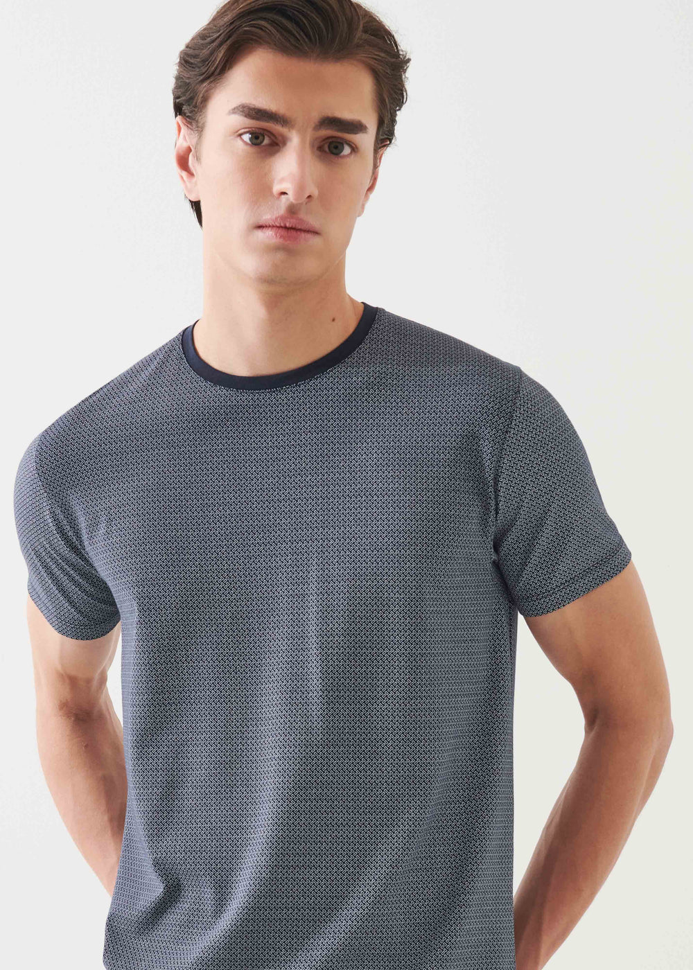 Stylish GEO Rectangle All Over Print Crew Neck T-Shirt for Men & Women - Trendy Graphic Tee for Casual Wear, Street Style & Everyday Outfits