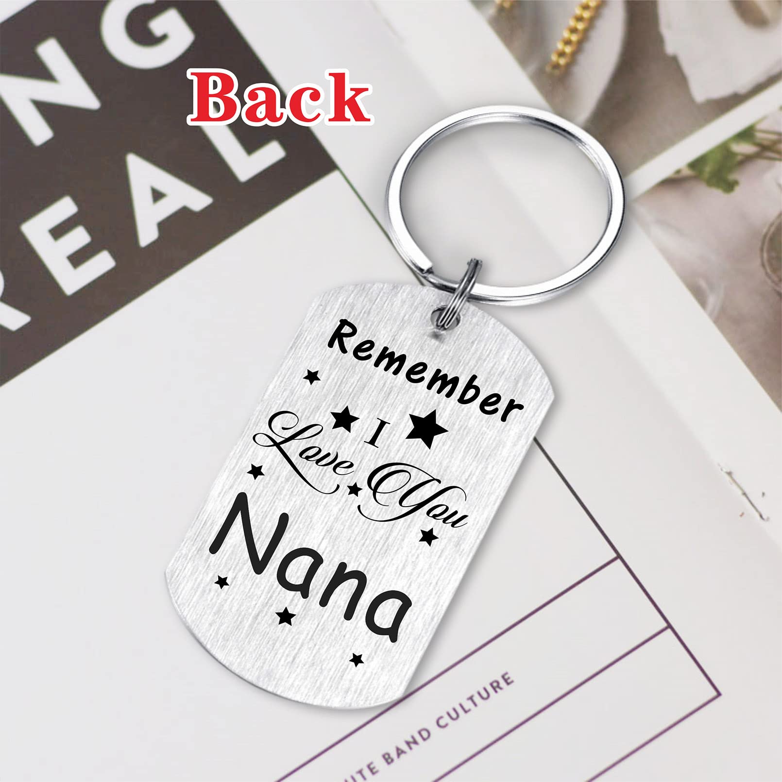 Resdink Personalized 'I Love You Nana' Keychain - Thoughtful Valentine's Day, Birthday & Mother's Day Gift for Grandmothers from Grandkids - Perfect Nana Gift for Special Occasions & Daily Reminders of Love