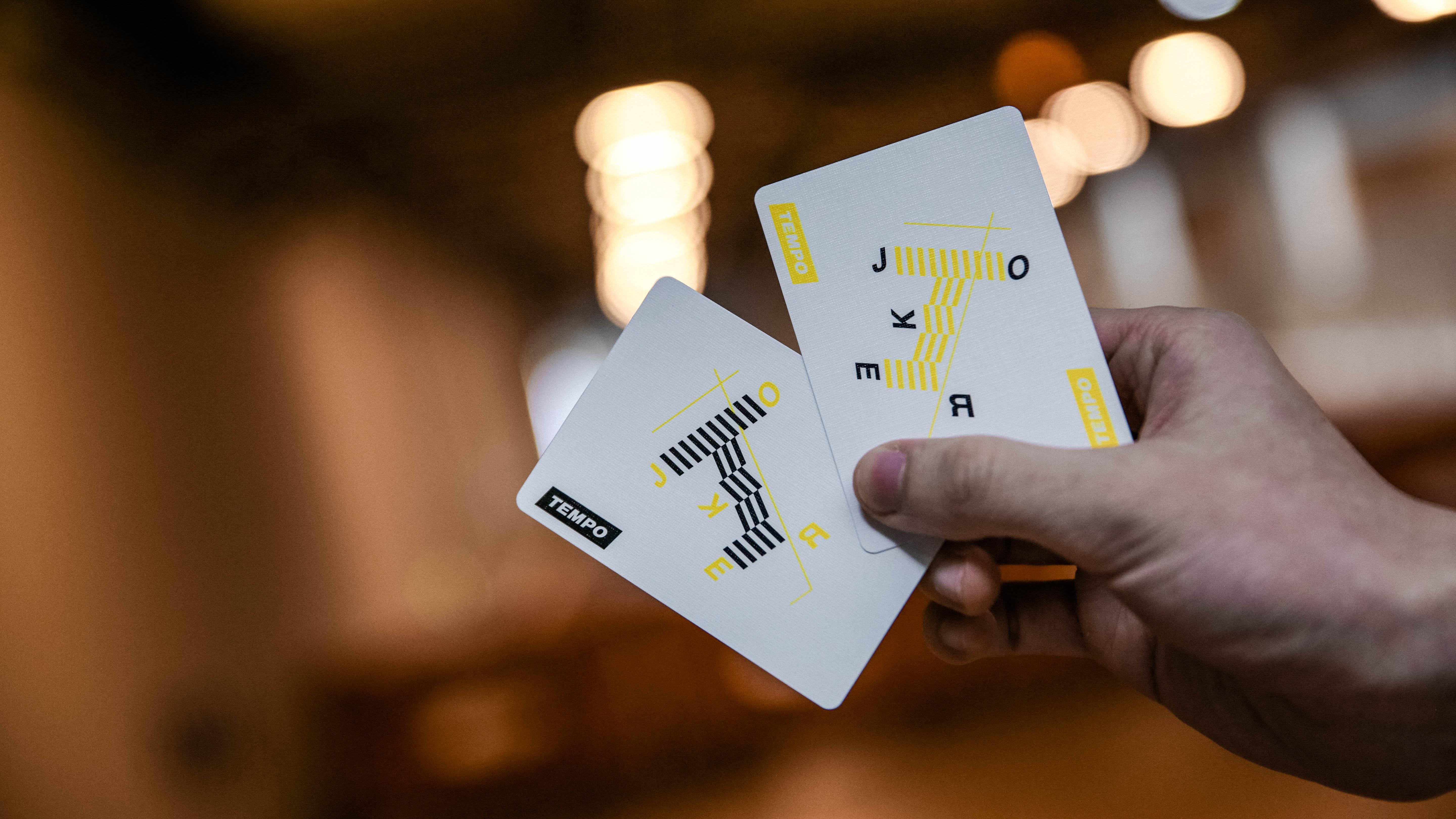 Premium Tempo Playing Cards - Classic Design for Poker, Magic Tricks & Card Games | Perfect for Family Game Nights, Casino Parties & Professional Performances