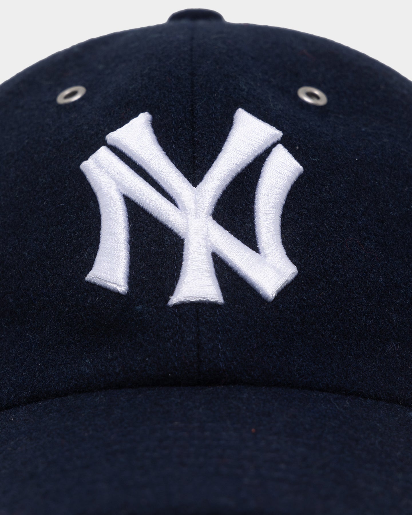 New York Yankees '47 Clean Up Strapback Wool Baseball Cap - Navy Blue Adjustable Hat for Men & Women - Perfect for Baseball Games, Streetwear & Casual Outfits