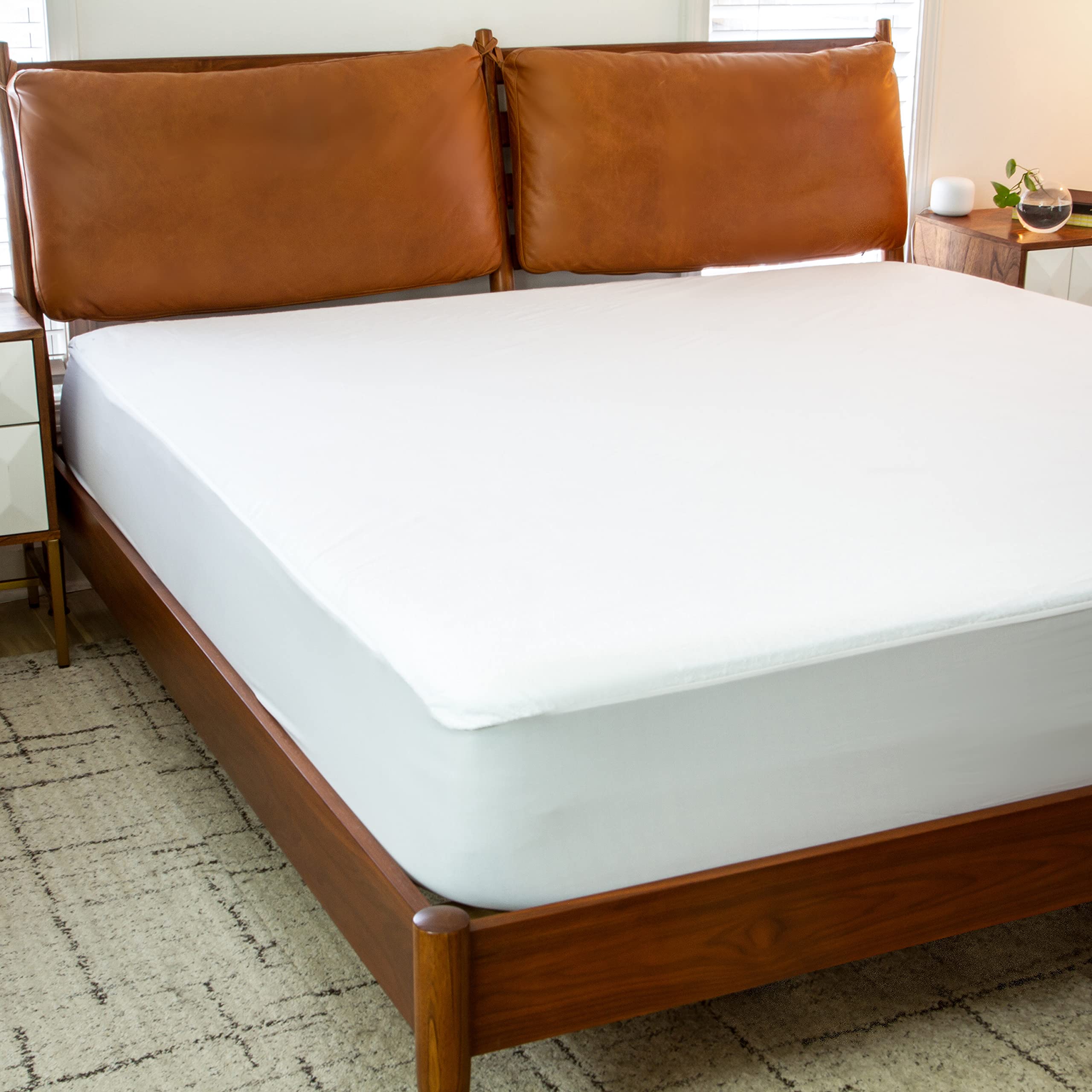Flash Furniture Capri Premium 100% Waterproof Hypoallergenic Vinyl-Free Mattress Protector - Breathable Smooth Fabric, Twin Size - Ideal for Kids' Beds, Guest Rooms & Allergy Protection