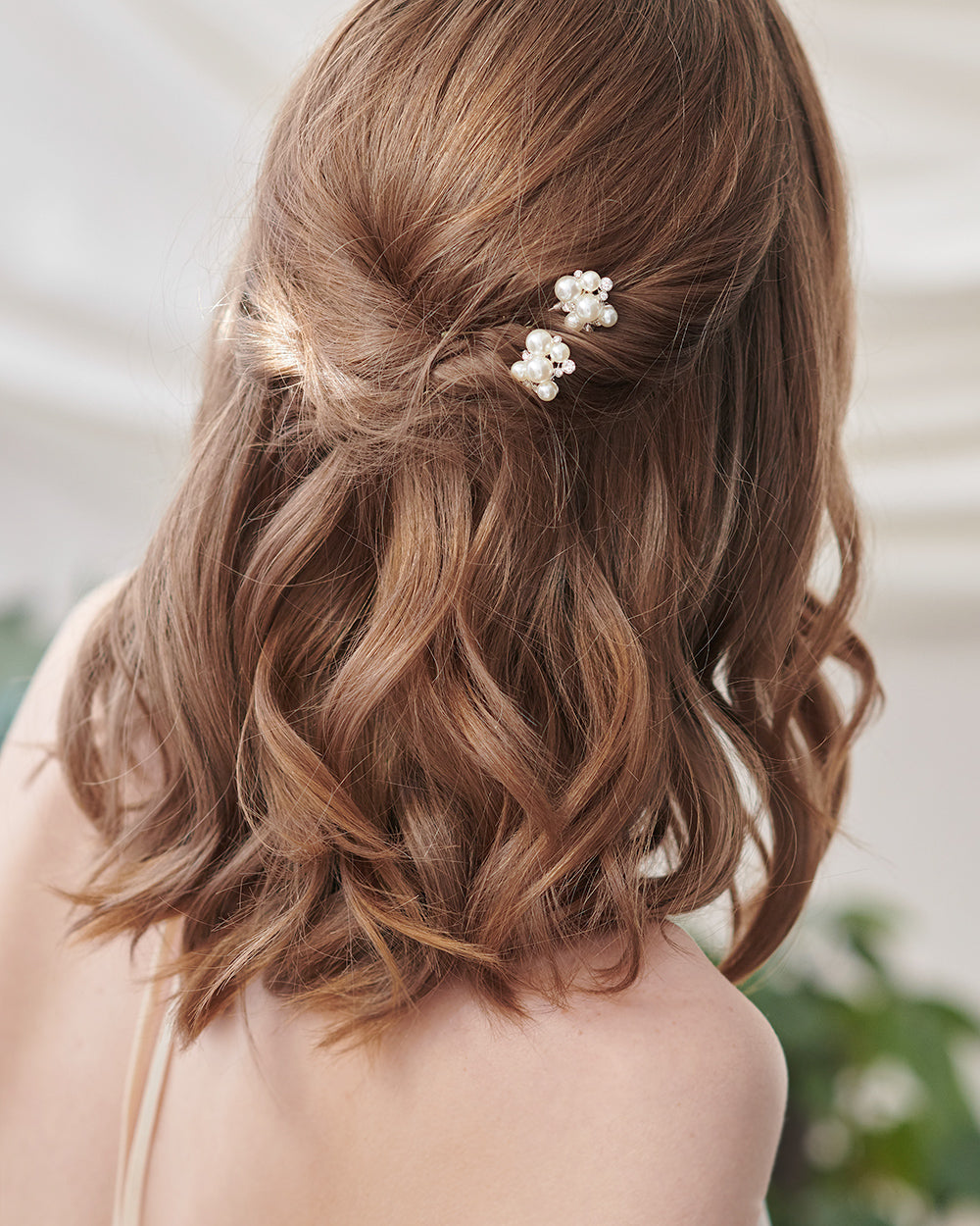 Elegant Pearl Cluster Hair Pins Set of 2 - Vintage Bridal Hair Accessories for Weddings, Prom & Special Occasions