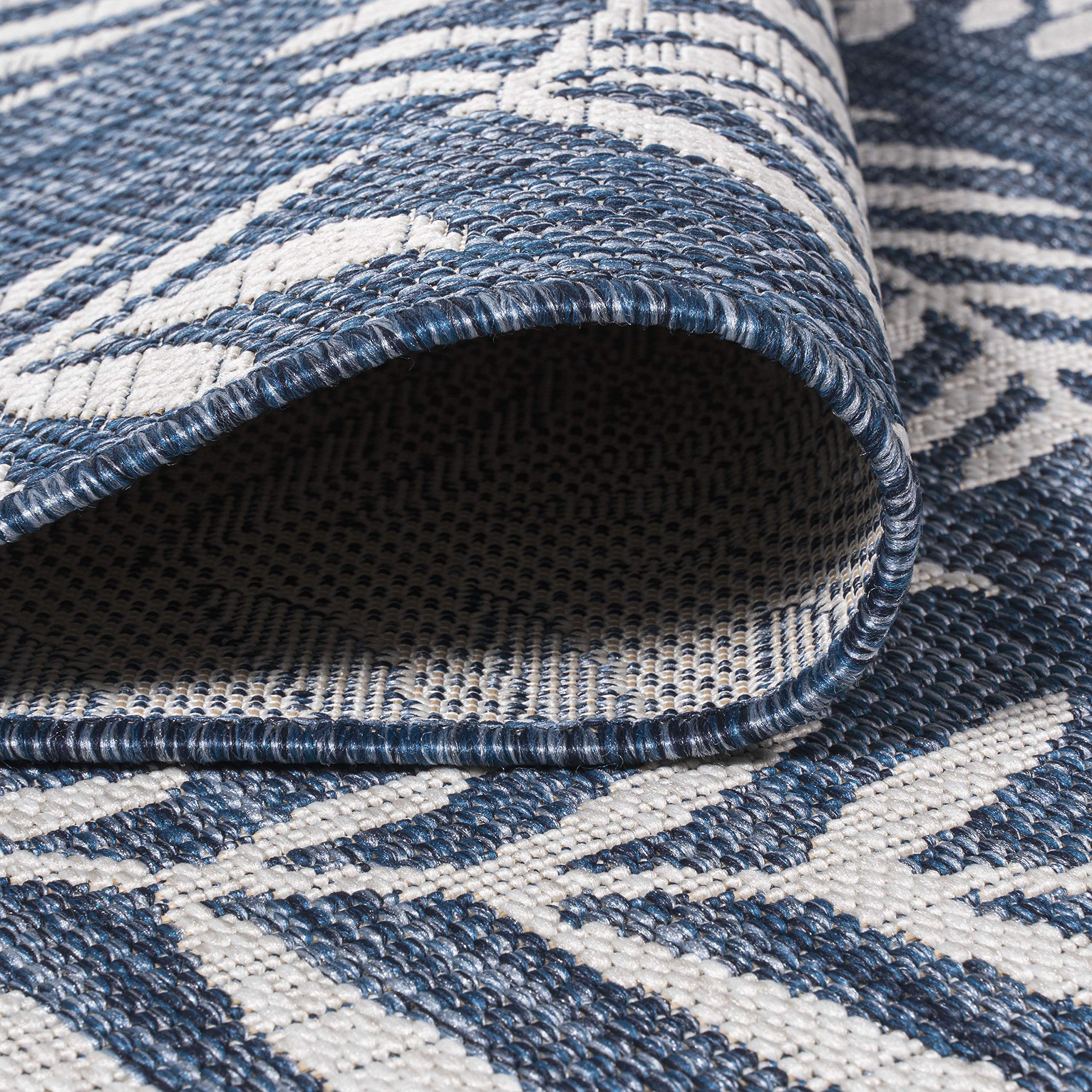 JONATHAN Y SMB119B-5R Coastal Floral Indoor Outdoor Area Rug - 5' Round Non-Shedding Easy-Clean Navy/Ivory - Perfect for Bedroom, Kitchen, Backyard & Patio Decor