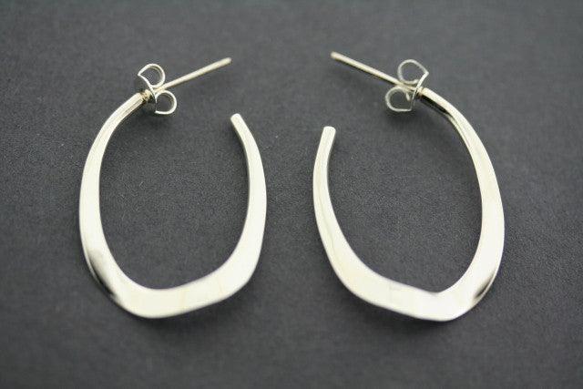 Oval Twisted Curve Stud Earrings for Women - Trendy Geometric Dangle Earrings for Party, Wedding & Everyday Wear