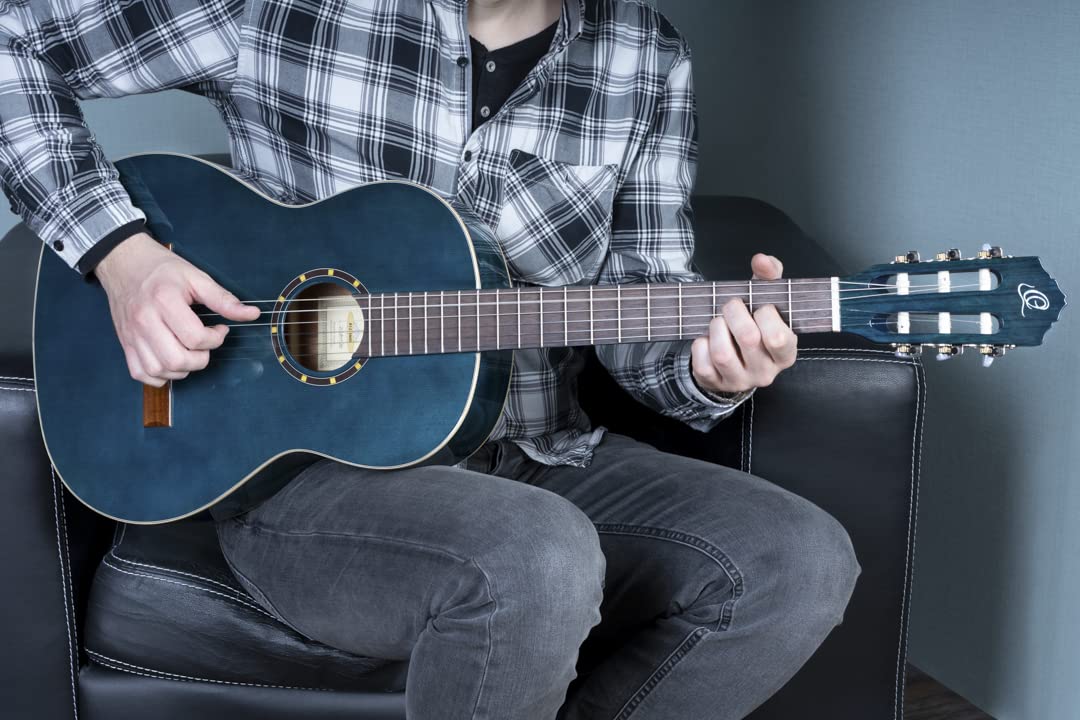Ortega 6-String Nylon Acoustic Guitar - Perfect for Beginners, Classical & Flamenco Music - Home, Studio & Stage Use