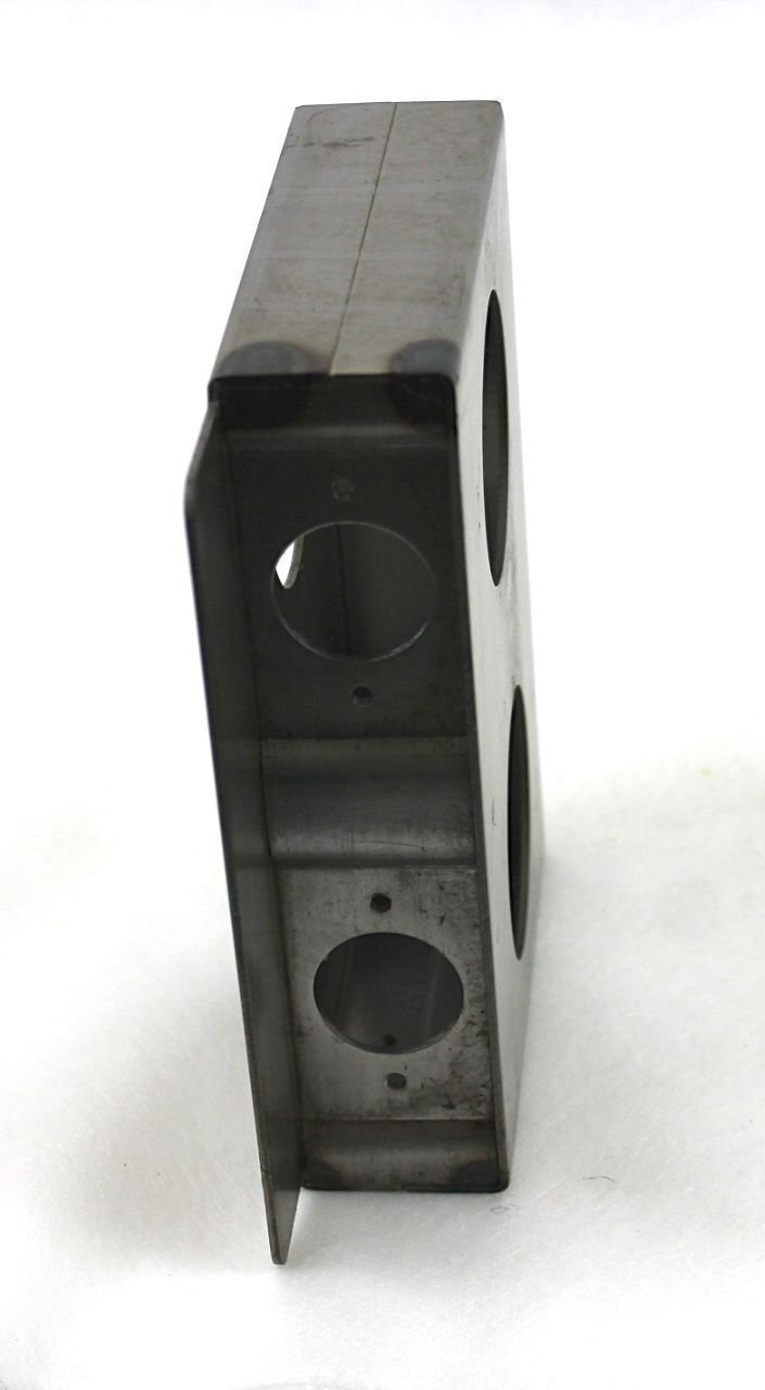 Heavy Duty Weldable Steel Gate Lock Box with Double Holes - 6 7/8