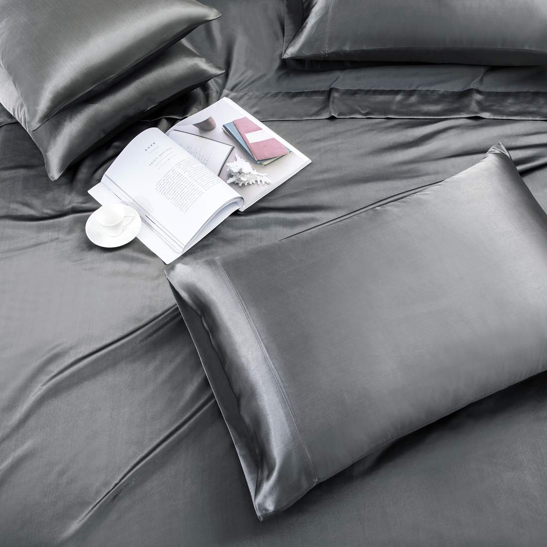 TREELY 4-Piece Satin Sheet Set Twin Size - Silky Smooth Grey Satin Bedding with Deep Pocket (Fitted Sheet, Flat Sheet, 2 Pillowcases) - Luxury Bed Sheets for Soft Comfort & Elegant Bedroom Decor