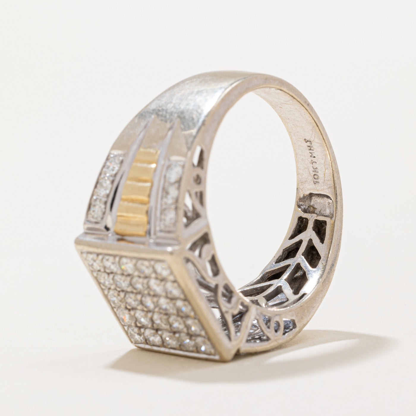Diamond Grid Signet Ring for Men - 0.85 Carat Total Weight (CTW) - Size 9.5 - Elegant Wedding Band, Anniversary Gift, or Everyday Fashion Jewelry