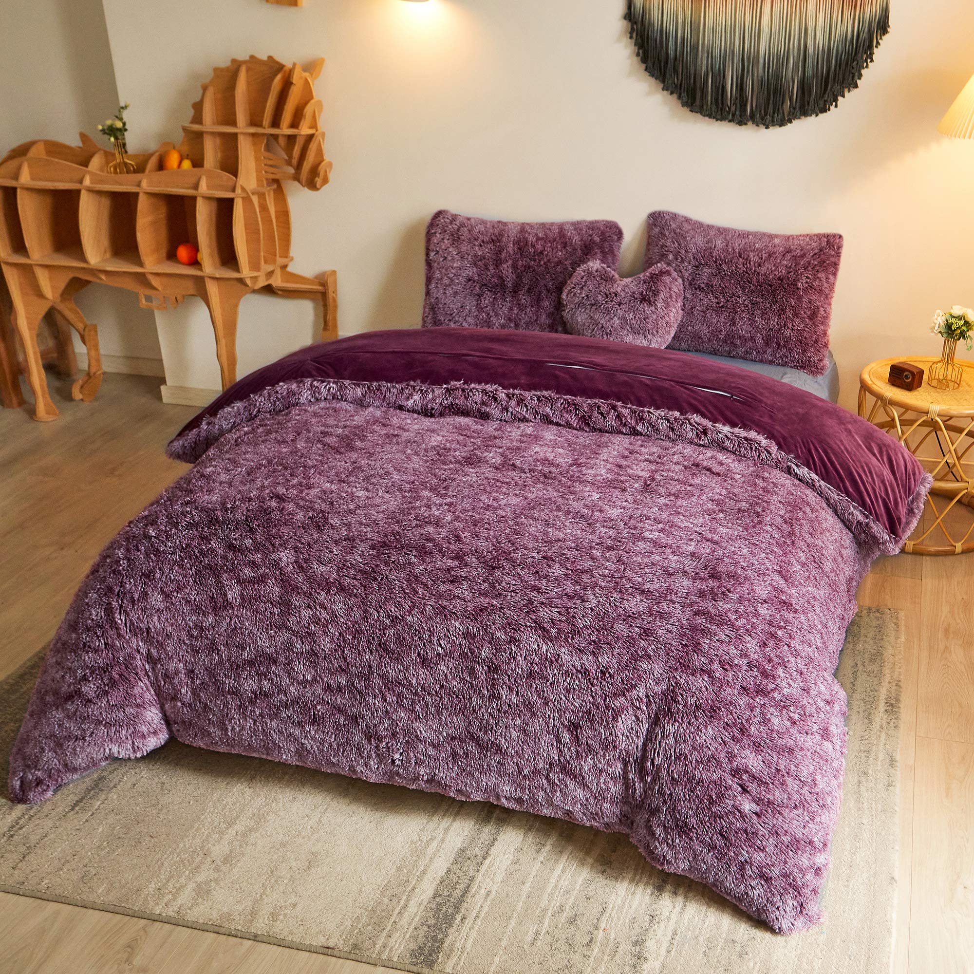 Luxury Shaggy Faux Fur Duvet Cover Set - Soft 2-Piece Fluffy Comforter Cover with Zipper Closure, Fuzzy Bedding Set (1 Plush Furry Duvet Cover + 1 Pillowcase) for Twin Size Bed in Light Burgundy Ombre - Perfect for Cozy Winter Nights & Bedroom Decor Upgrade