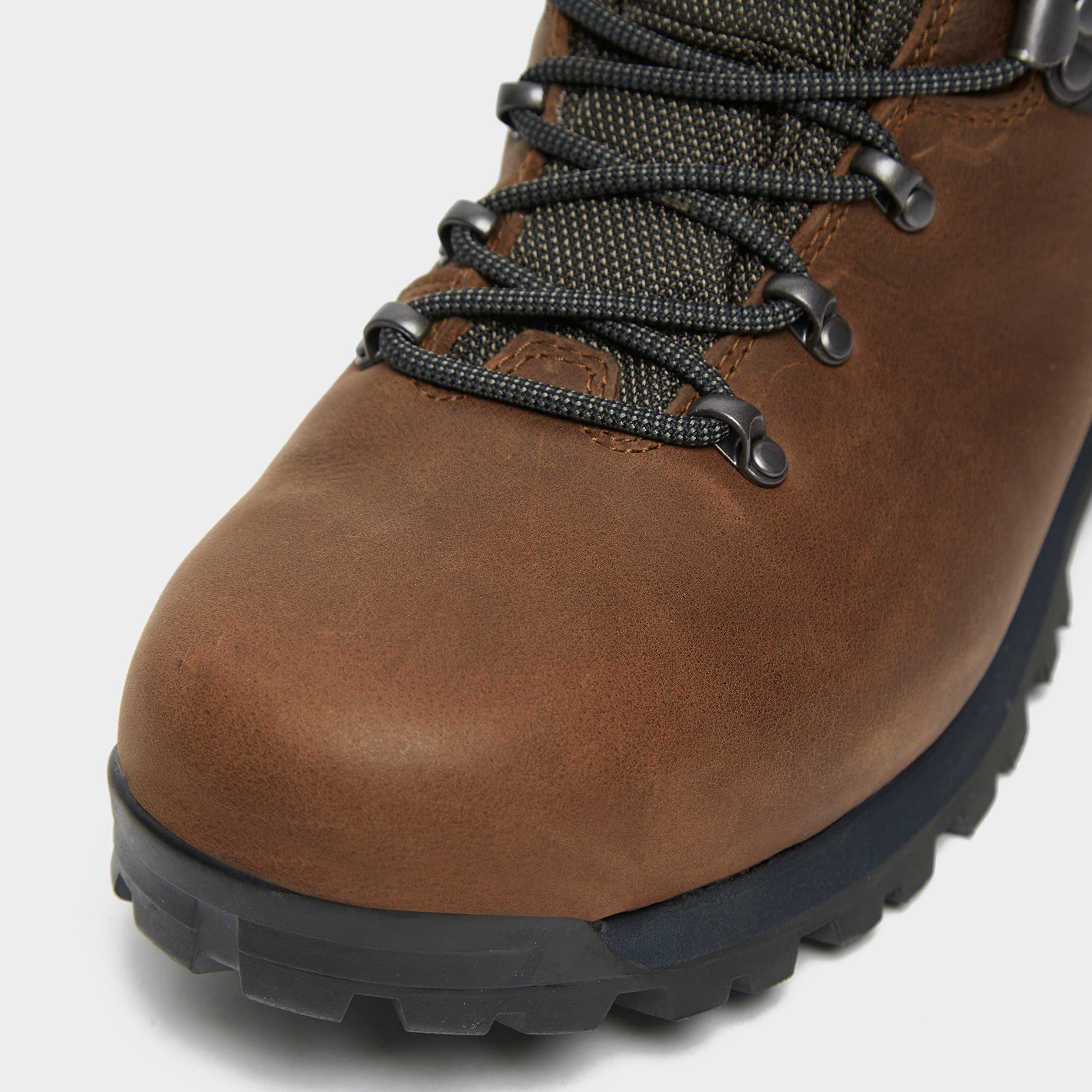 Berghaus Men's Hillwalker II Gore-Tex Waterproof Hiking Boots - Durable & Comfortable Outdoor Trekking Shoes for Mountain Climbing and Trail Walking