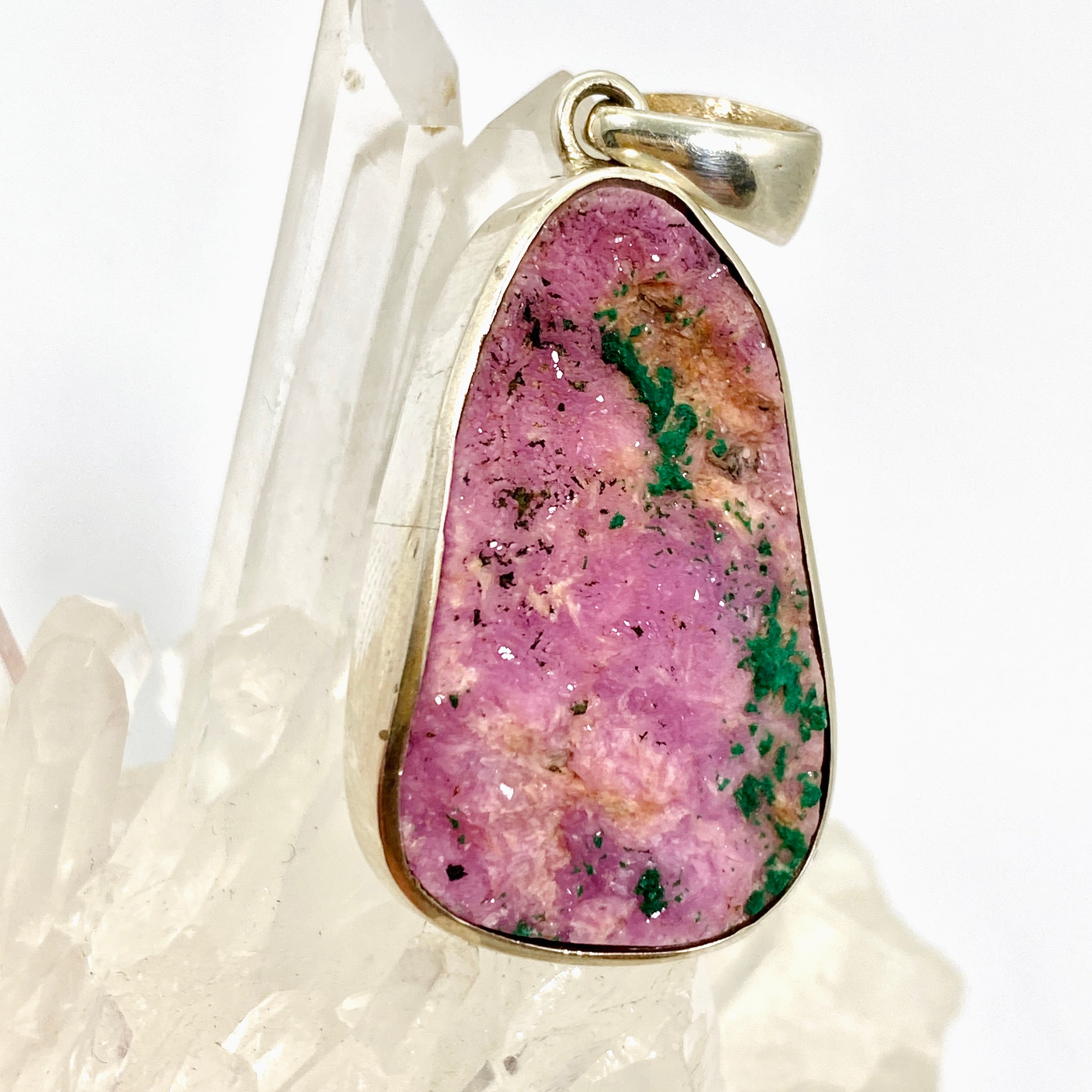 Natural Cobalto Calcite Freeform Raw Stone Pendant Necklace - Unique Healing Crystal Jewelry for Meditation & Energy Balancing