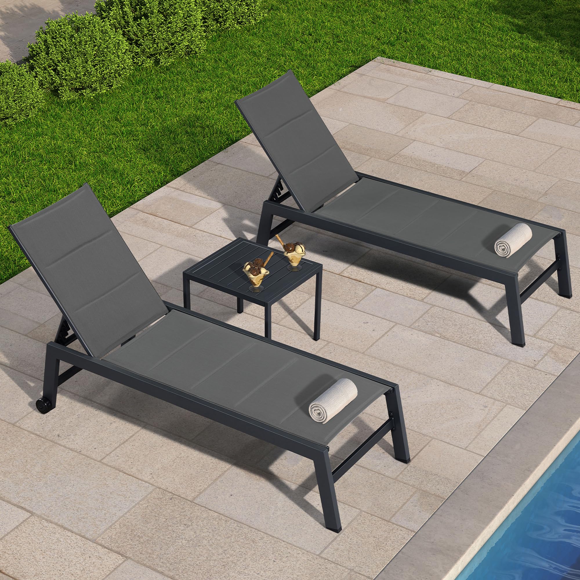 PURPLE LEAF Outdoor Chaise Lounge Set of 2 - Aluminum Patio Lounge Chairs with Wheels & Side Table - Grey Poolside Chaise Lounges for Backyard, Garden, Pool Area Relaxation