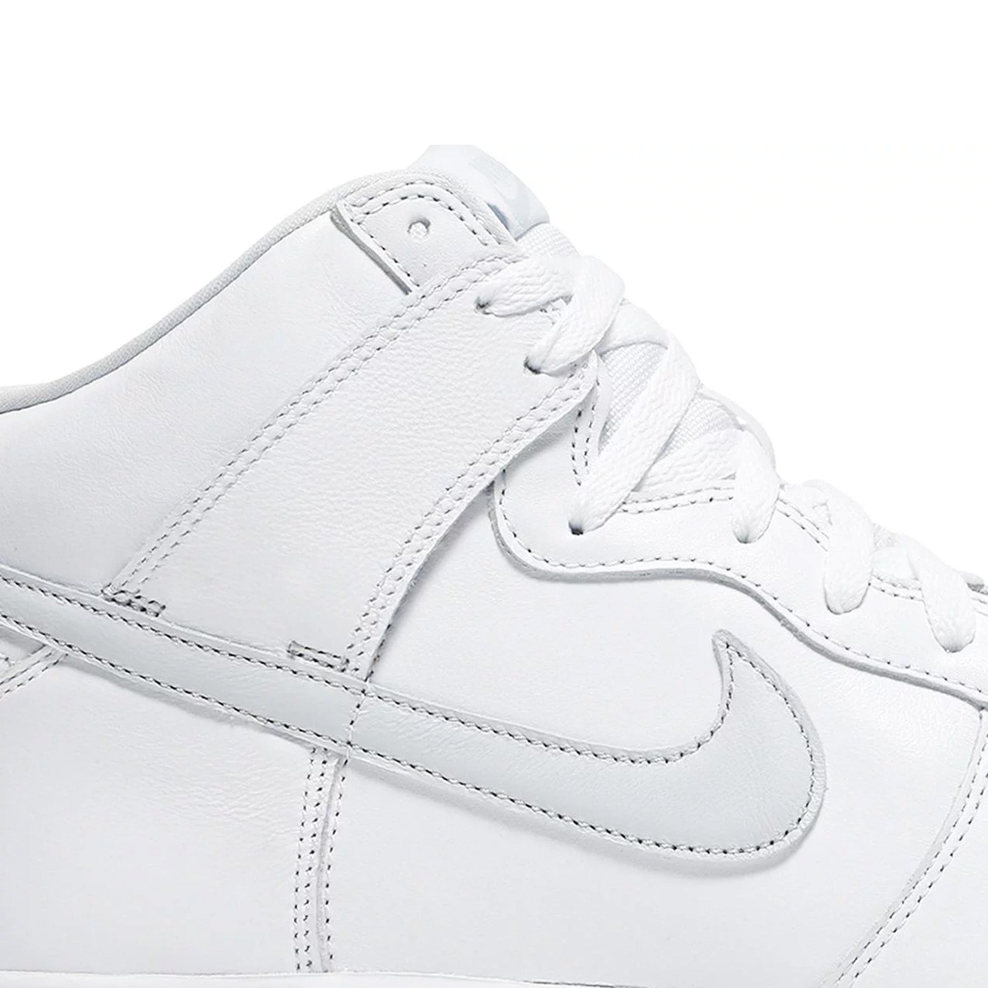 Nike Dunk High SP 'Pure Platinum' - Premium Basketball Shoes for Men & Women - Stylish Sneakers for Casual Wear, Street Fashion & Sports