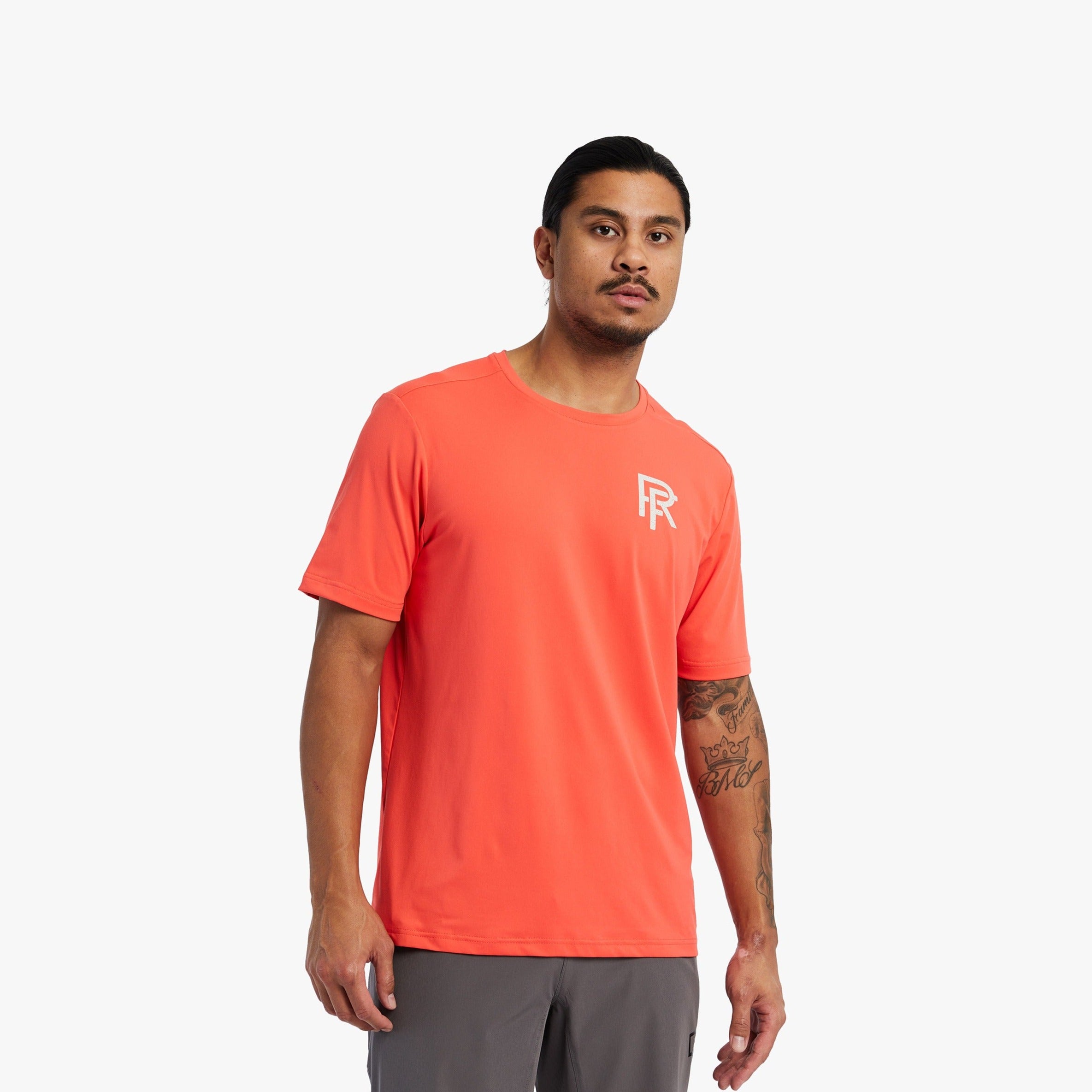 Race Face 2023 Men's Commit SS Tech Top - Performance Cycling Jersey for Mountain & Road Biking - Moisture Wicking & Breathable Workout Shirt