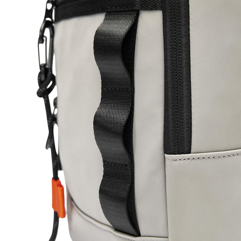 Stylish and Durable Shoulder Bag L423U042/00V8 - Perfect for Work, Travel & Everyday Use