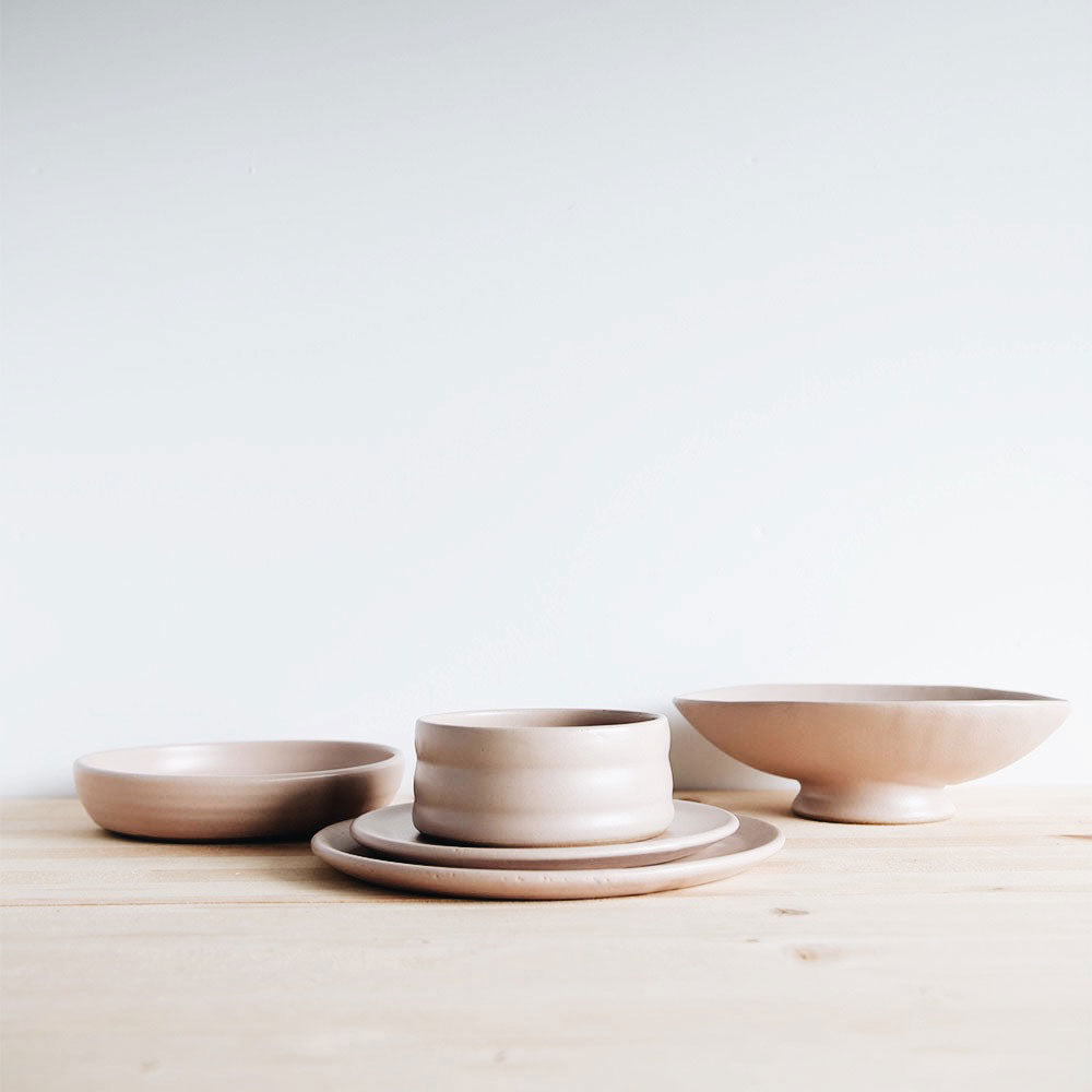 Premium Ceramic Oval Serving Bowl - Elegant Sand Color - Perfect for Salads, Pasta, and Party Appetizers - Dishwasher & Microwave Safe