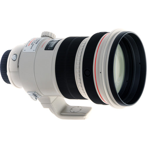 Canon EF 200mm f/2L IS USM Telephoto Lens for Portrait & Sports Photography - Professional Fast Aperture Camera Lens with Image Stabilizer for DSLR Cameras - Perfect for Low Light Shooting and Action Scenes