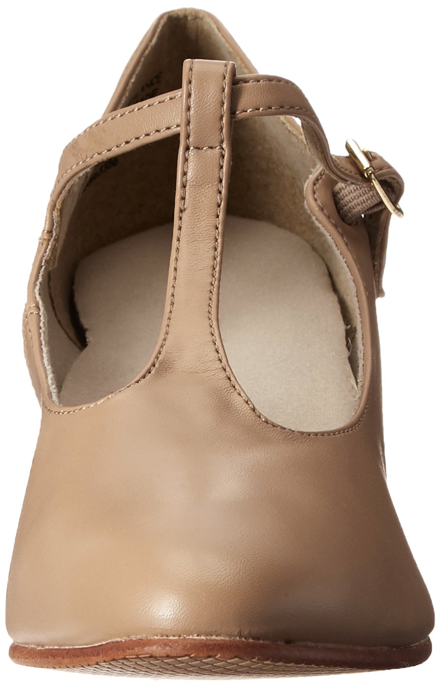 Capezio Women's Jr. Footlight T-Strap Dance Shoe - Jazz, Tap & Ballet Shoes for Performances & Practice | Comfortable & Stylish Dancewear for Recitals & Competitions