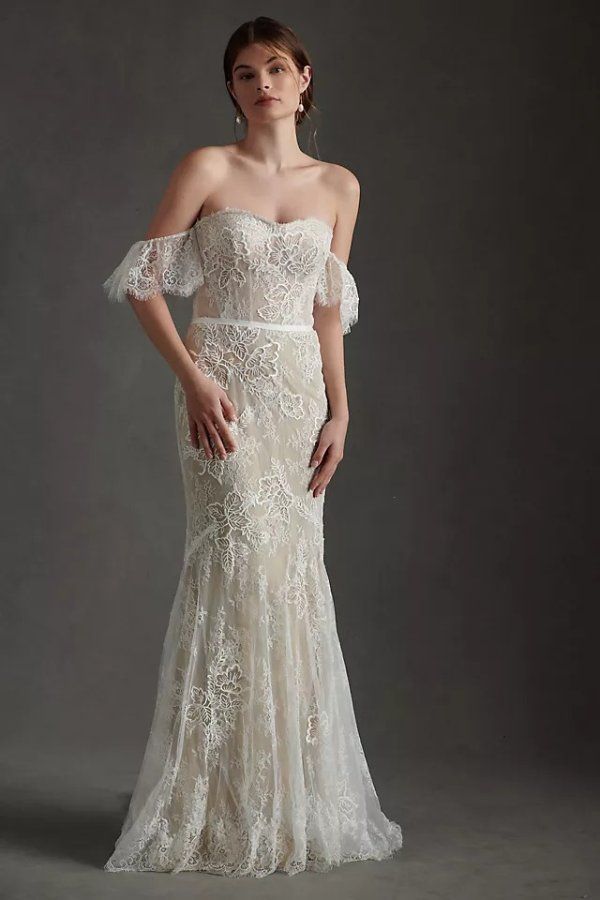 Willowby by Watters Mila Wedding Dress - Elegant Lace Bridal Gown for Beach, Garden & Outdoor Ceremonies