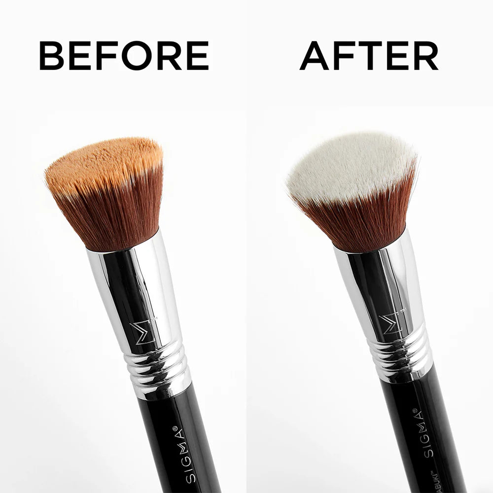 Sigma Beauty Sigma Spa® Express Brush Cleansing Glove - Quick & Easy Makeup Brush Cleaner for Professional & Home Use - Perfect for Daily Brush Cleaning & Makeup Artists Kit