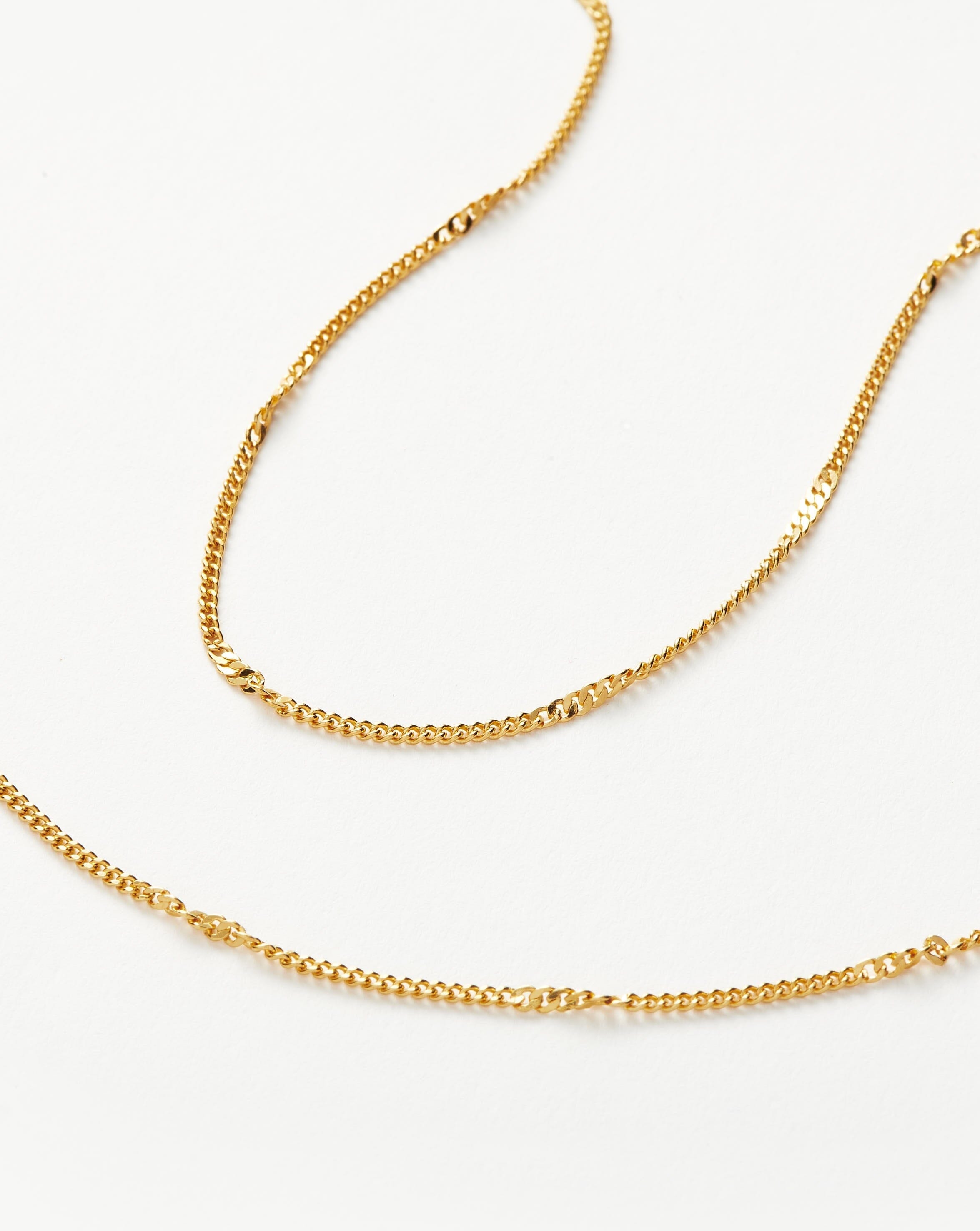 Isa Curb Chain Necklace for Women - 14K Gold Plated Stainless Steel Chunky Link Necklace | Elegant Layering Piece for Everyday Wear, Date Night & Special Occasions