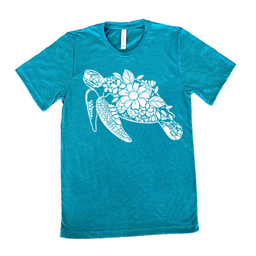 Floral Turtle Print Unisex T-Shirt - Comfortable Casual Wear for Men & Women, Perfect for Beach Outings, Summer Vacations & Relaxing Weekends