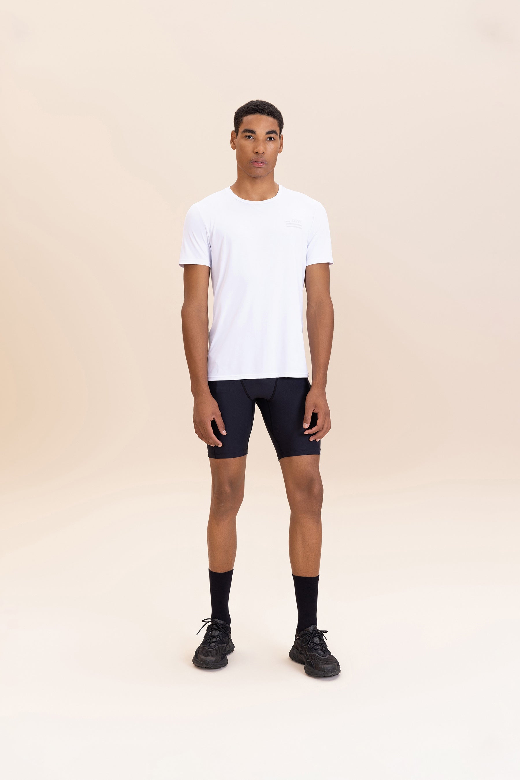 Comfy LIVE! Link T-Shirt - Soft & Stylish Graphic Tee for Men & Women | Perfect for Casual Wear, Gaming, and Everyday Comfort