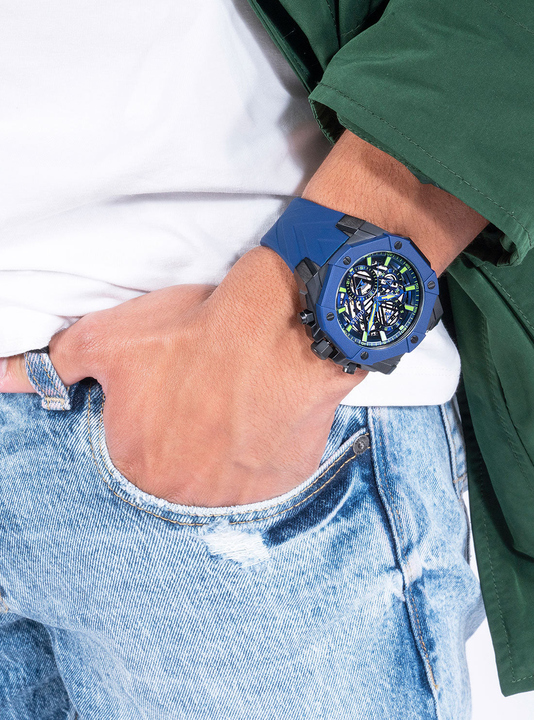 Blue Formula Silicone Sports Watch for Men & Women - Waterproof, Durable & Comfortable - Perfect for Running, Swimming & Outdoor Activities