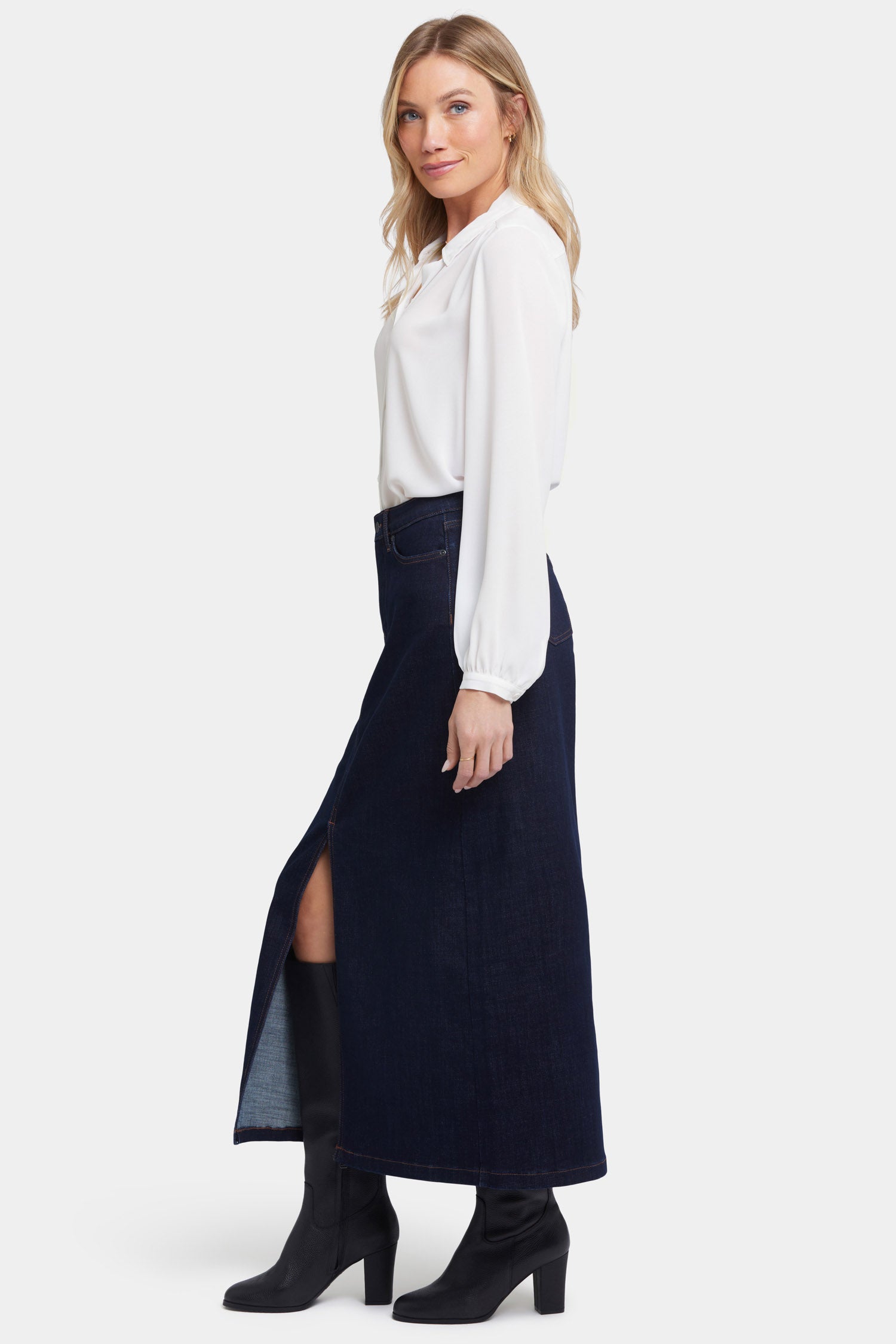 Elegant High Waist Long Skirt for Women - Flowy Maxi Skirt with Pockets - Perfect for Casual Wear, Office, and Special Occasions