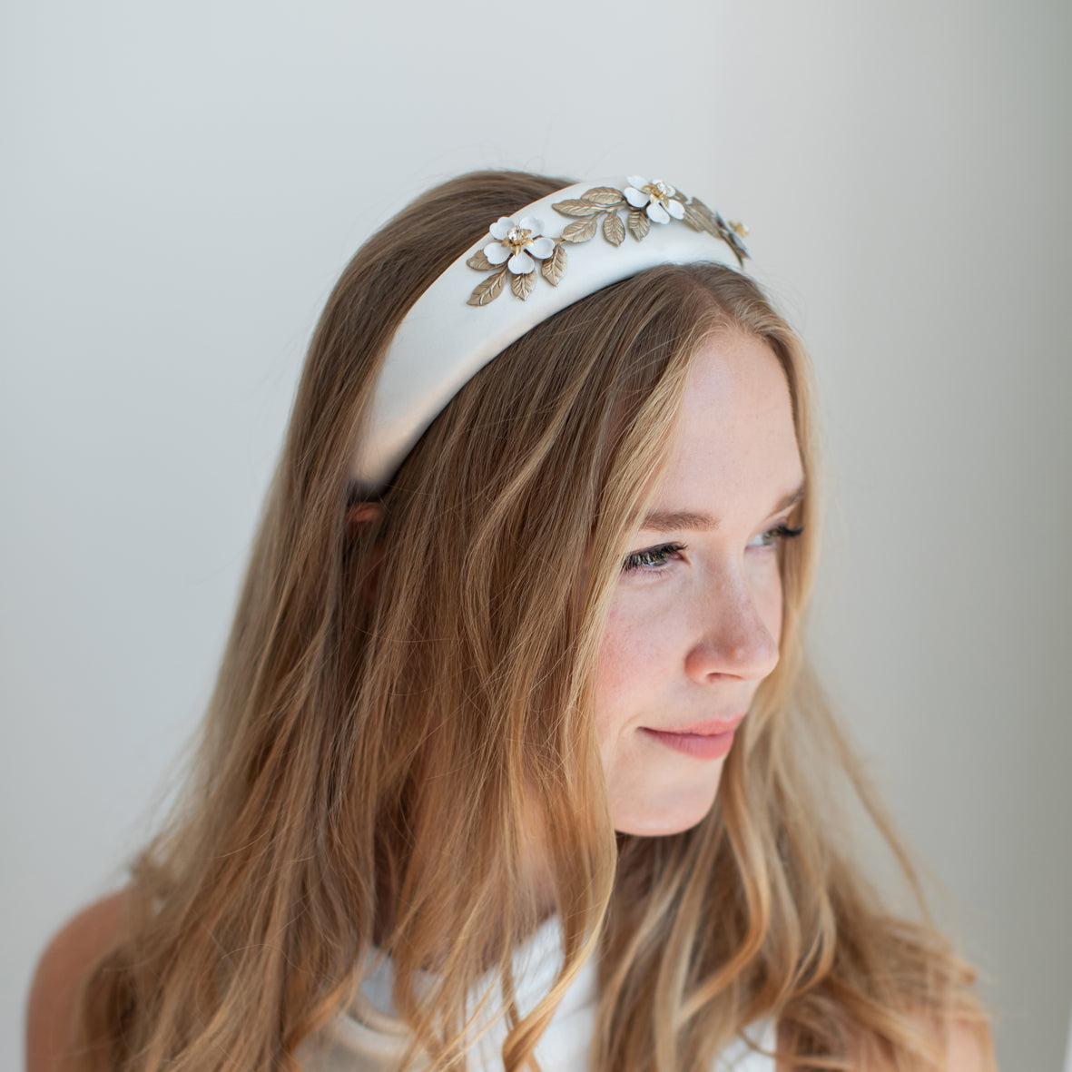 Elegant Blossom Wedding Satin Headband for Brides - Perfect for Bridal Shower, Ceremony & Reception - Hair Accessories for Women