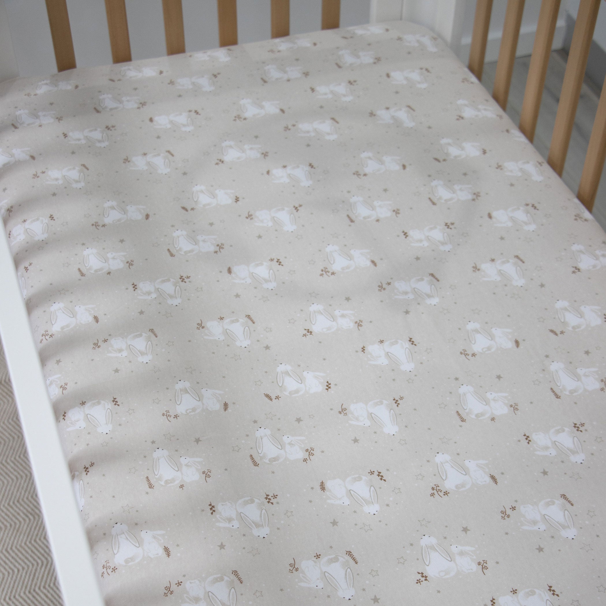 Bunny Dreams Jersey Cot Fitted Sheet - Soft Baby Crib Sheet for Nursery, Daycare & Travel - Perfect for Toddlers & Infants