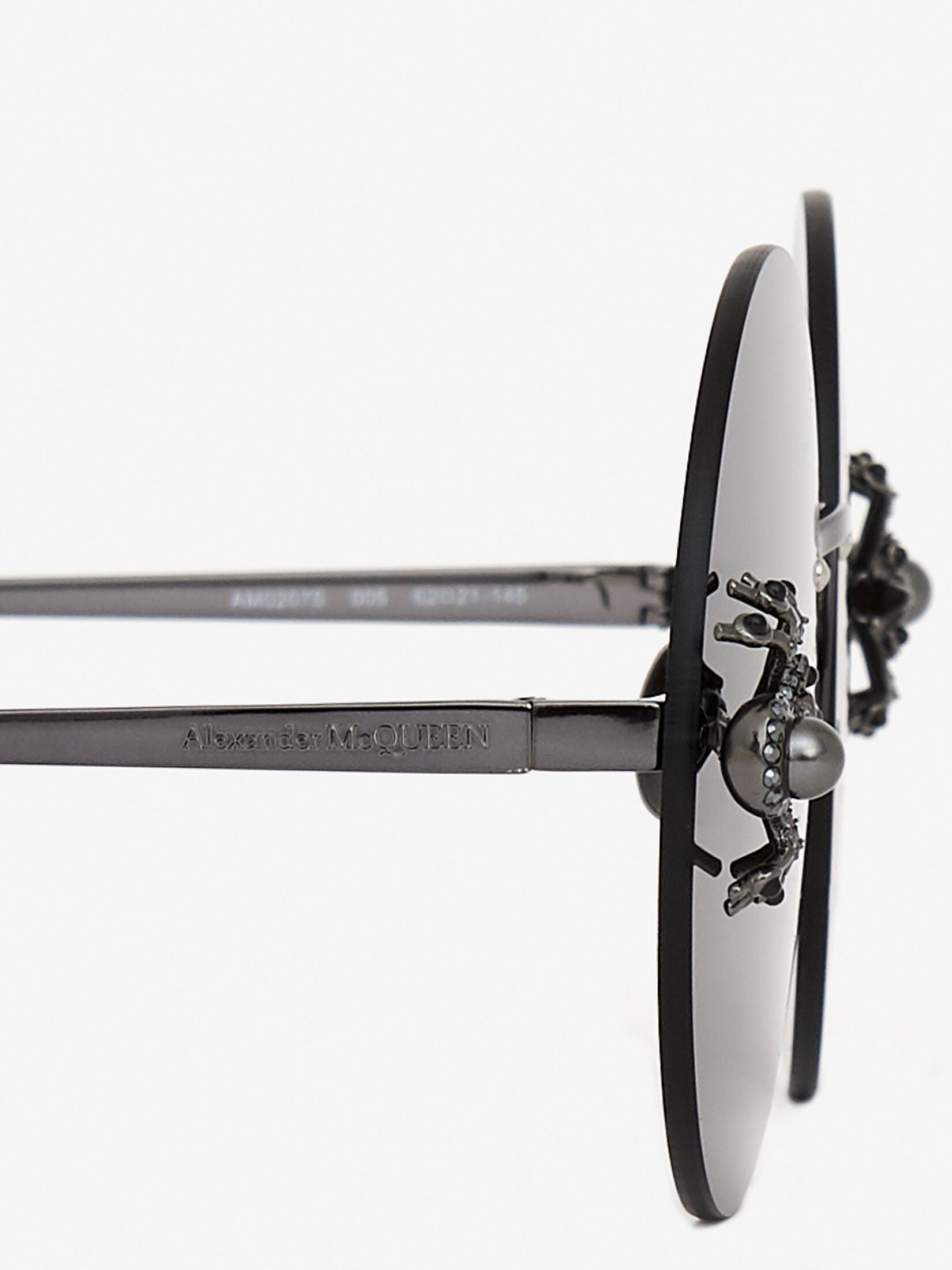 Fashionable Round Jewelled Spider Sunglasses - Ruthenium Grey Frame for Women & Men | UV Protection, Stylish Accessory for Outdoor, Beach, and Driving