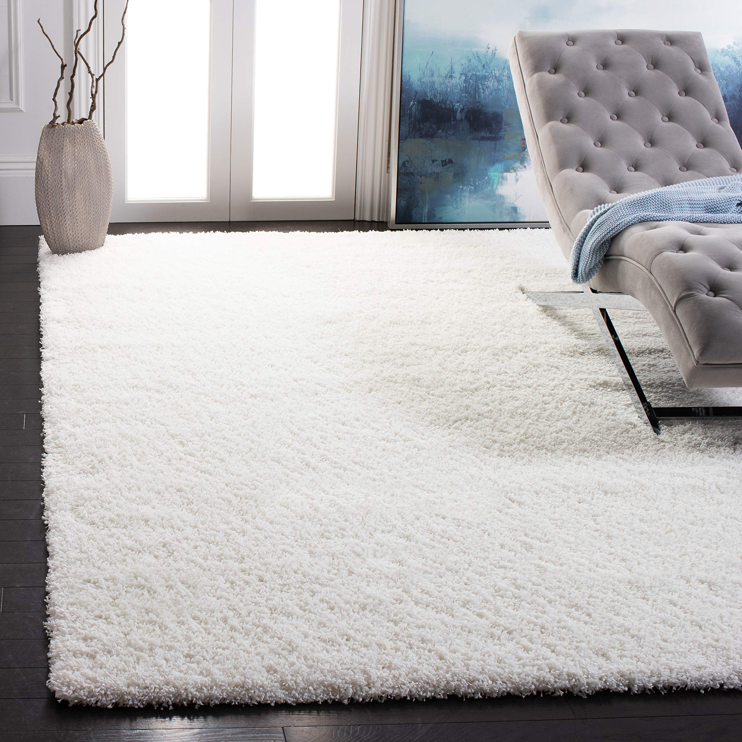 SAFAVIEH California Premium Shag Collection 4' x 6' White SG151 Non-Shedding Plush 2-inch Thick Area Rug for Living Room, Bedroom, Dining Room & Entryway - Soft Floor Covering for Cozy Home Decor