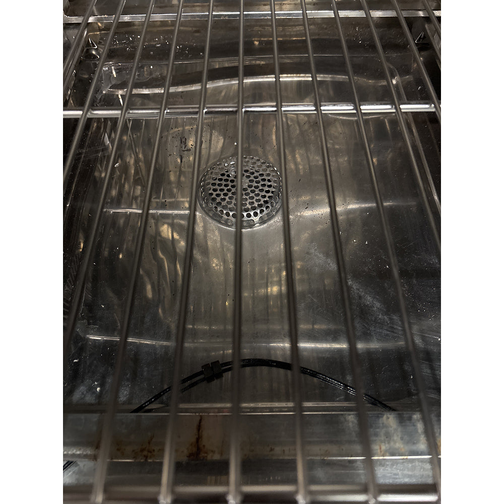 Used Rational SCC 102 G Gas Combination Oven with Stand - Professional Commercial Kitchen Equipment for Restaurants, Bakeries & Catering Services