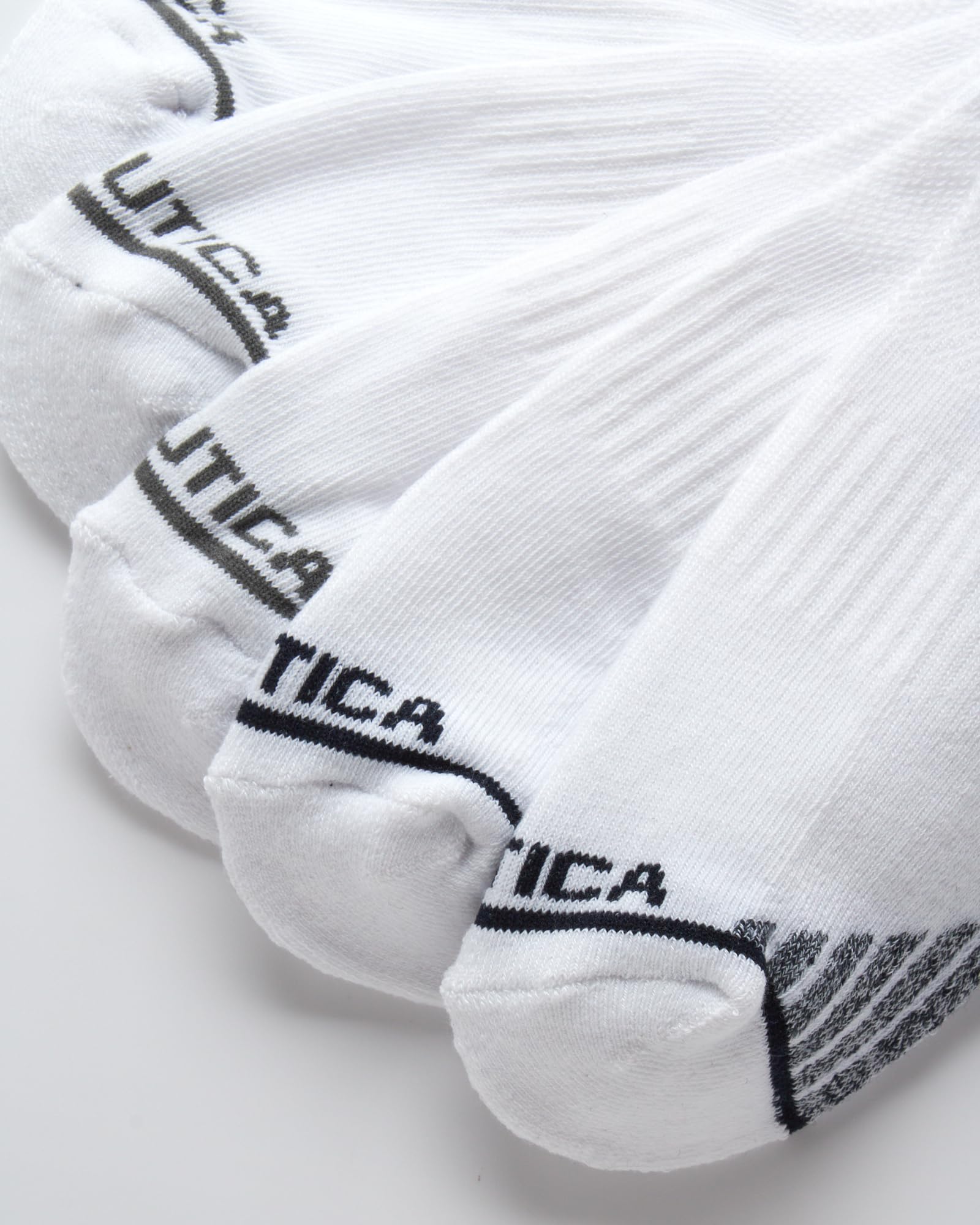 Nautica Men's Athletic Crew Socks - 5 Pack Cushioned Performance Socks for Running, Gym & Everyday Comfort
