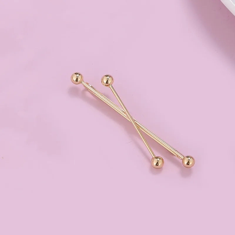 Elegant Pearl Cross Hair Clip for Women - Trendy Decorative Hair Accessories for Girls, Perfect for Parties, Weddings & Special Occasions