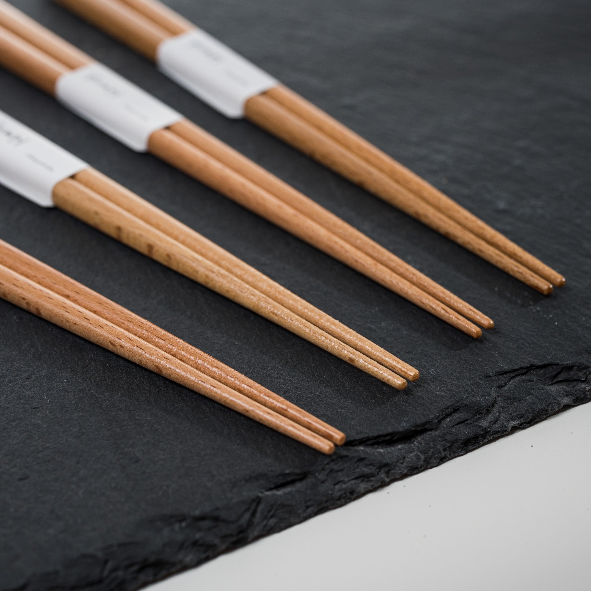 Handmade Animal-Themed Single Pair Chopsticks - 22.5cm (4 Design Options) - Perfect for Asian Cuisine, Sushi Nights & Home Dining